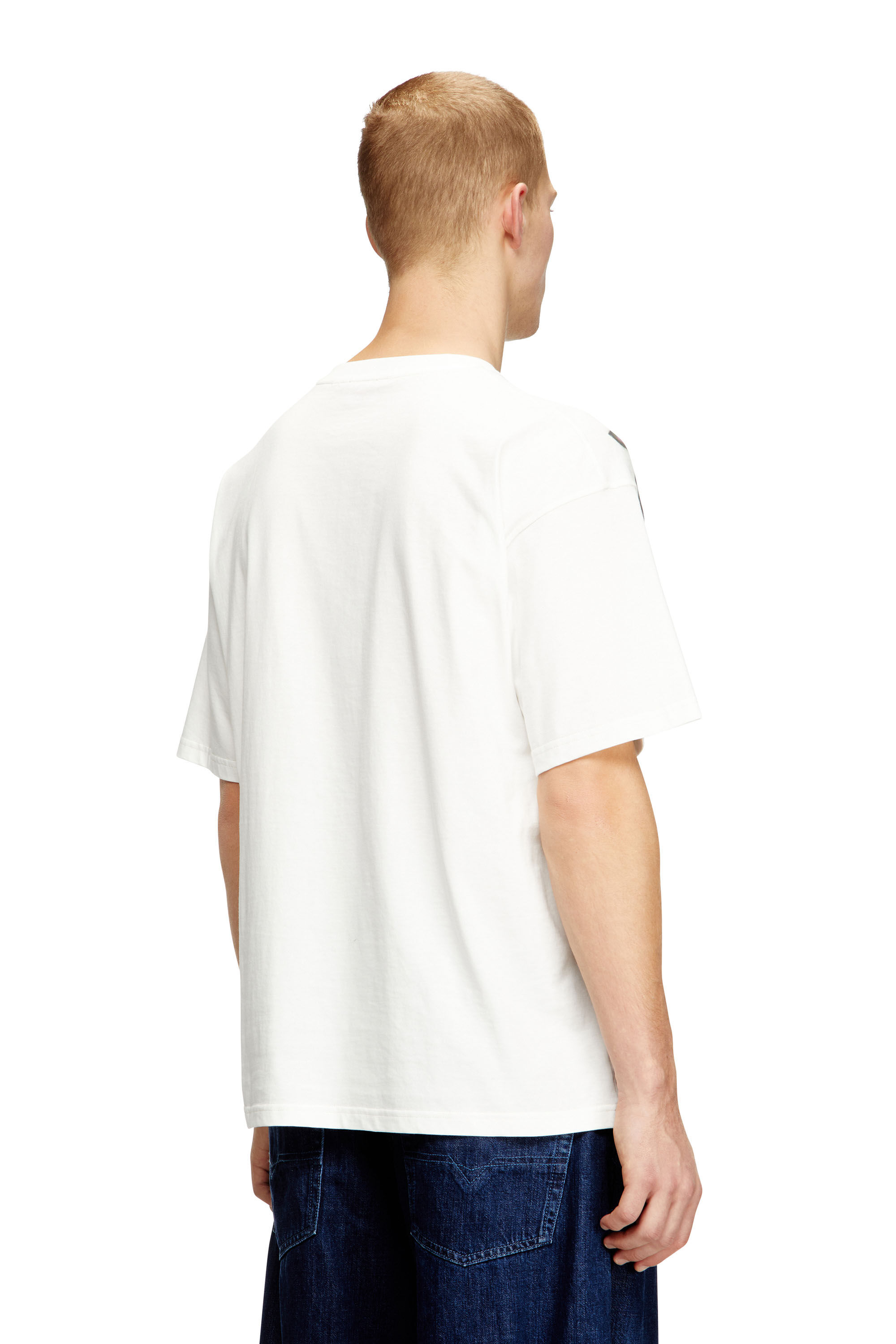 Diesel - T-BOXT-V13, T-shirt en coton décontractée avec impression numérique Homme in Polychrome - 4