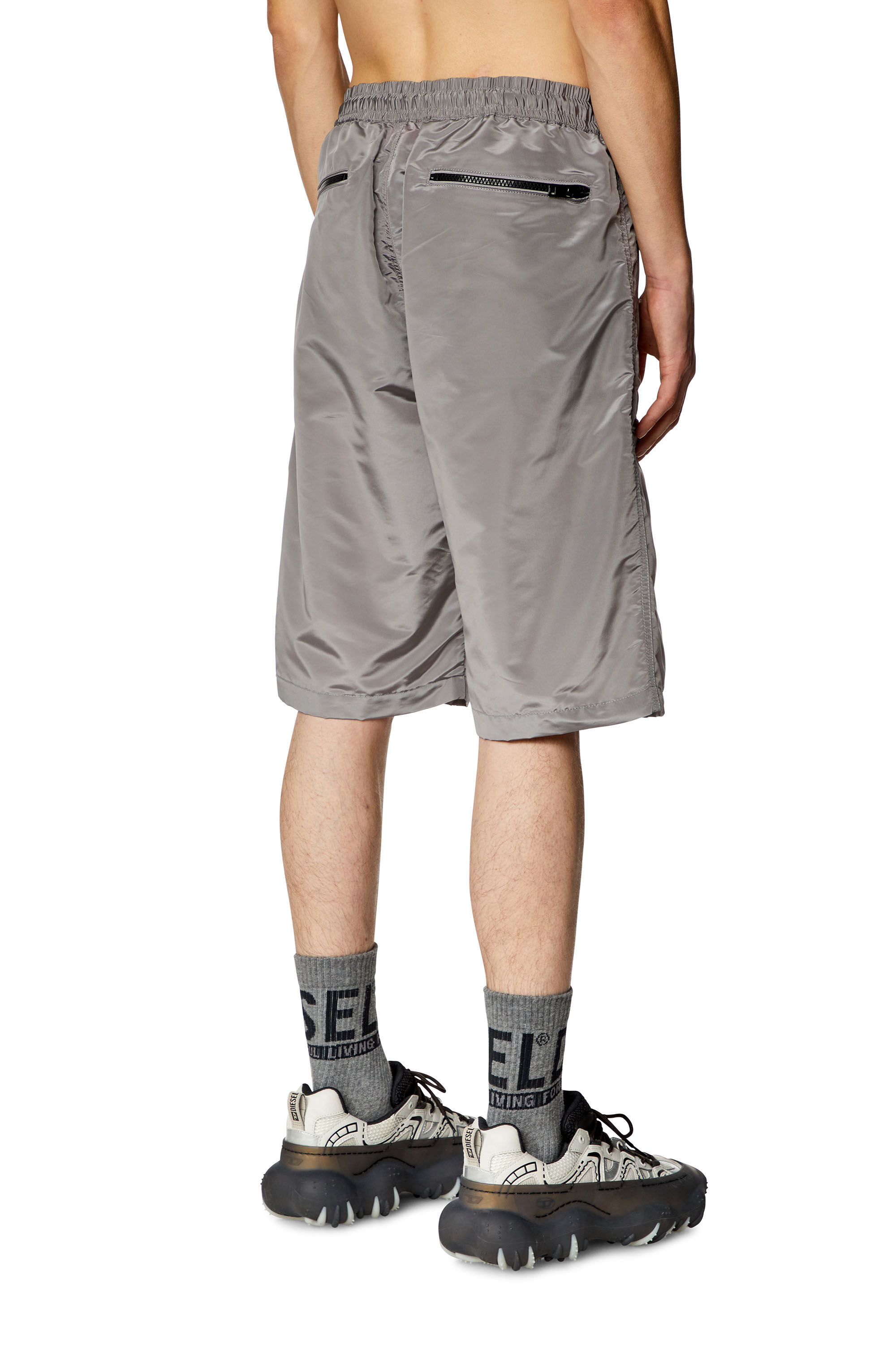 Diesel - P-MCKELL-SHORT, Man Cargo shorts in ciré nylon in Grey - Image 4