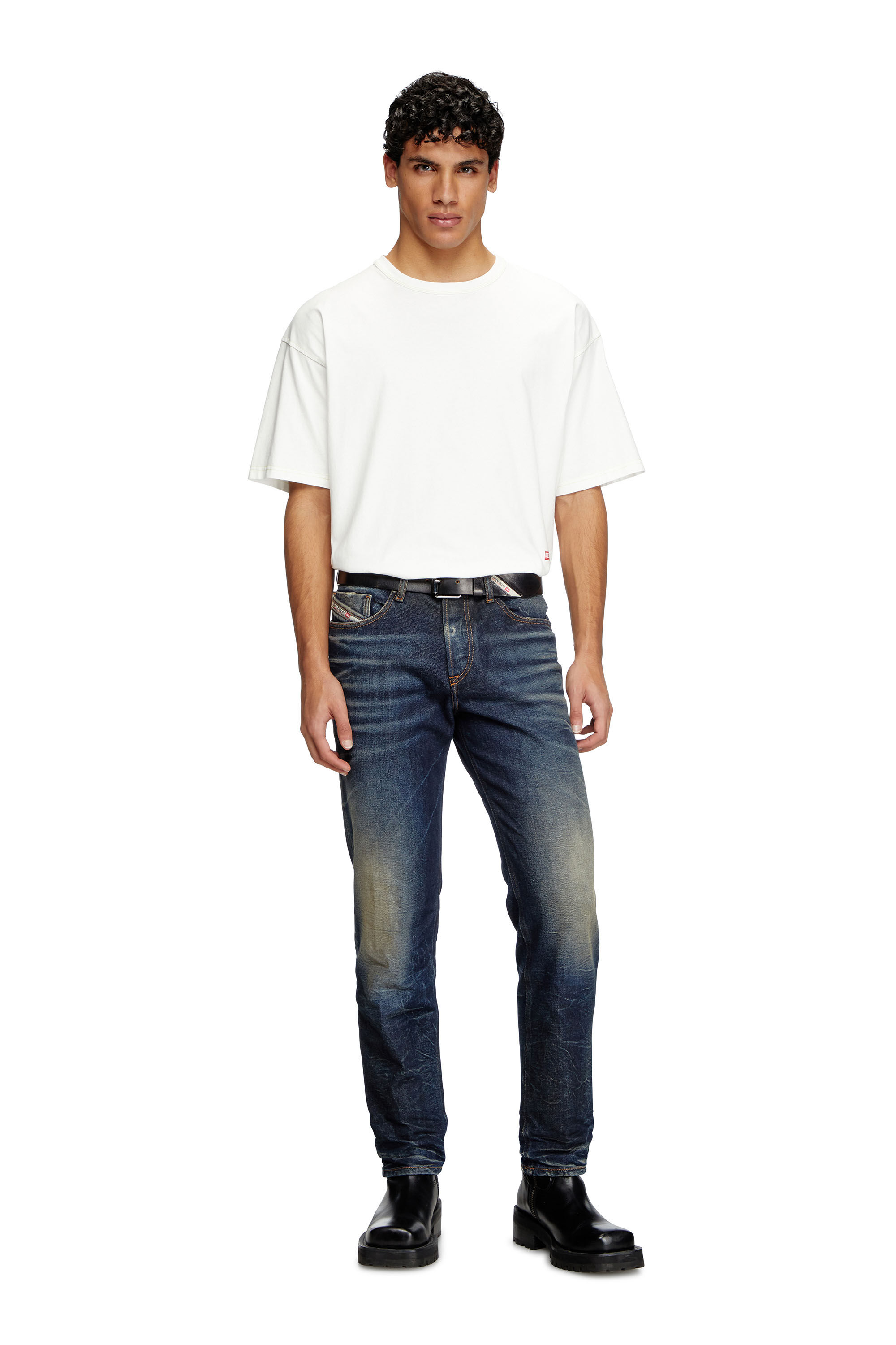 Diesel - Regular Jeans 2023 D-Finitive 09L22 Homme, Bleu Foncé - Image 1