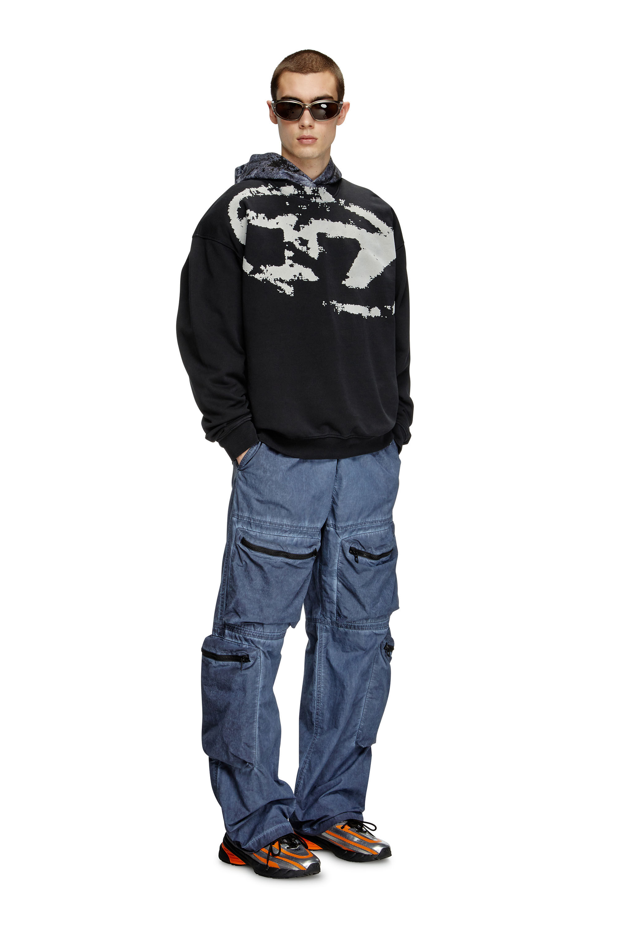 【完売必至】 DIESEL S-Boxt-N5 ロゴスウェットシャツ DIESEL】S-BOXT-N5 ロゴスウェットシャツ BLACK (送料関税込