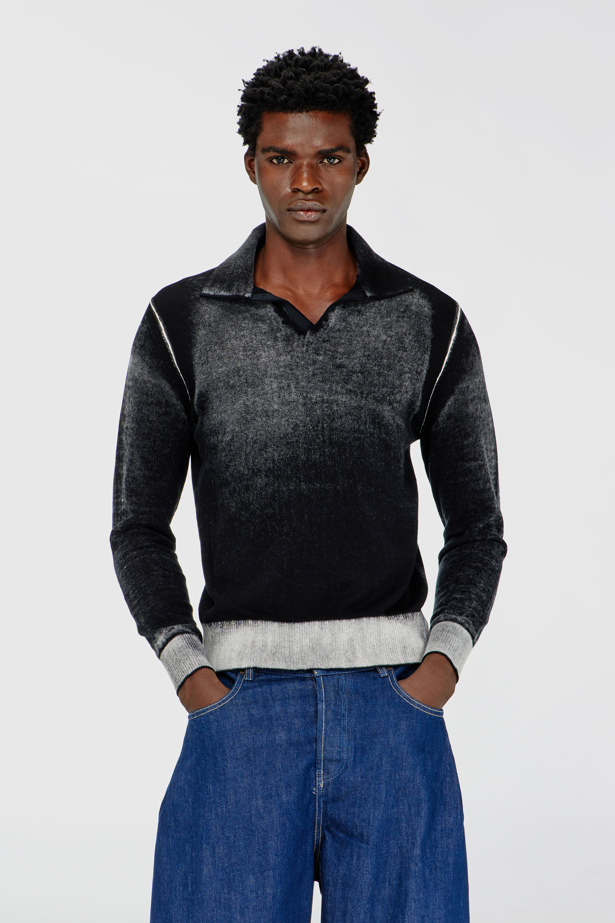 Diesel - K-LORENZO, Pull polo avec imprim&eacute; invers&eacute; Homme in Noir - 3