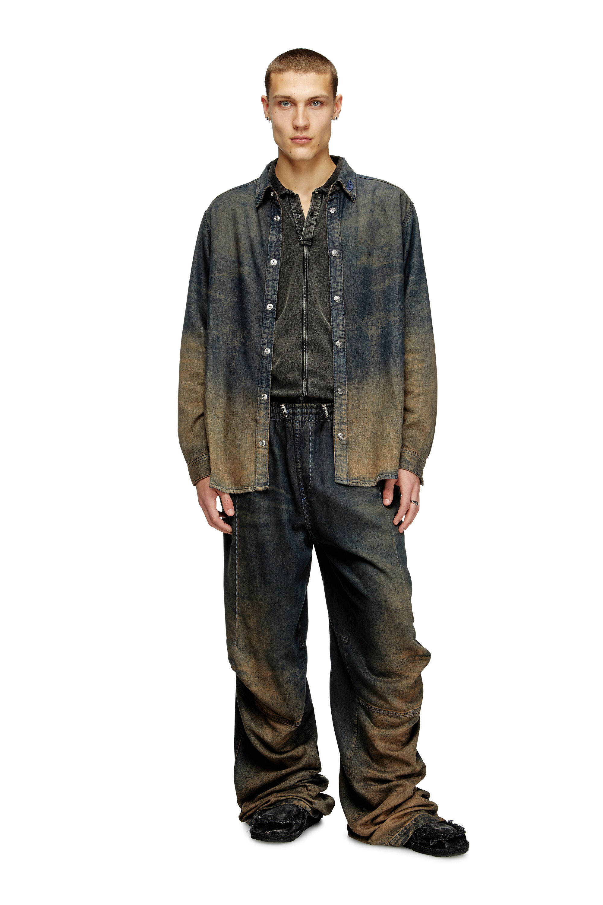 Diesel - D-SIMPLY-S8, Chemise en denim fluide nuancé Homme in Bleu - 1