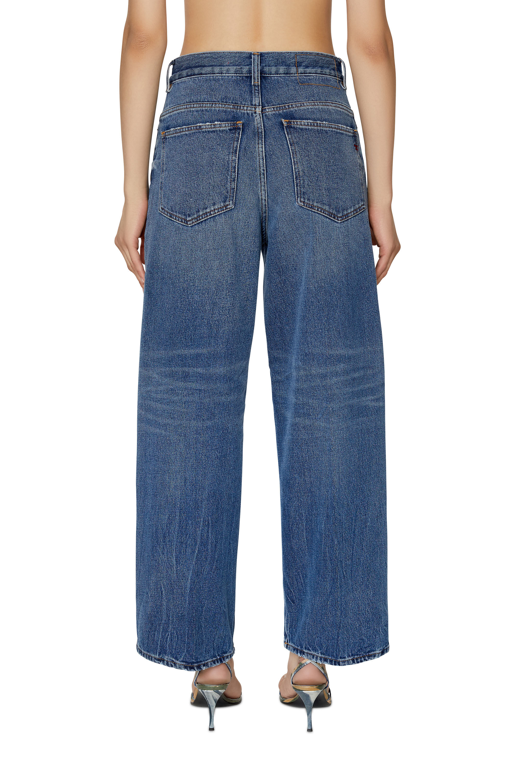 Diesel - 2000 Widee 09E03 Bootcut and Flare Jeans, Bleu moyen - Image 4