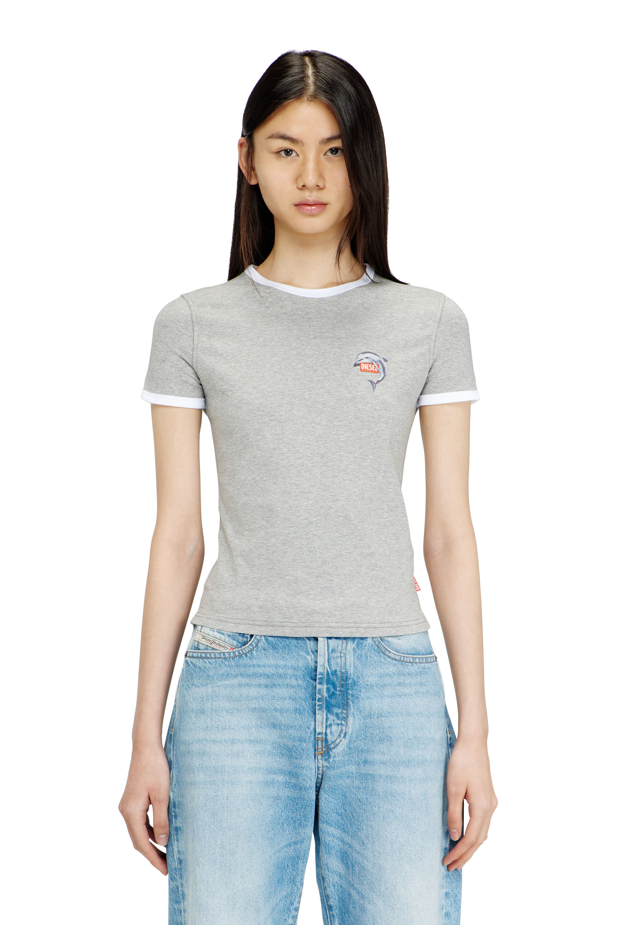 Diesel - T-UNCUTIES-LONG-S13, T-shirt ajust&eacute;e &agrave; imprim&eacute; dauphin Femme in Gris - 3