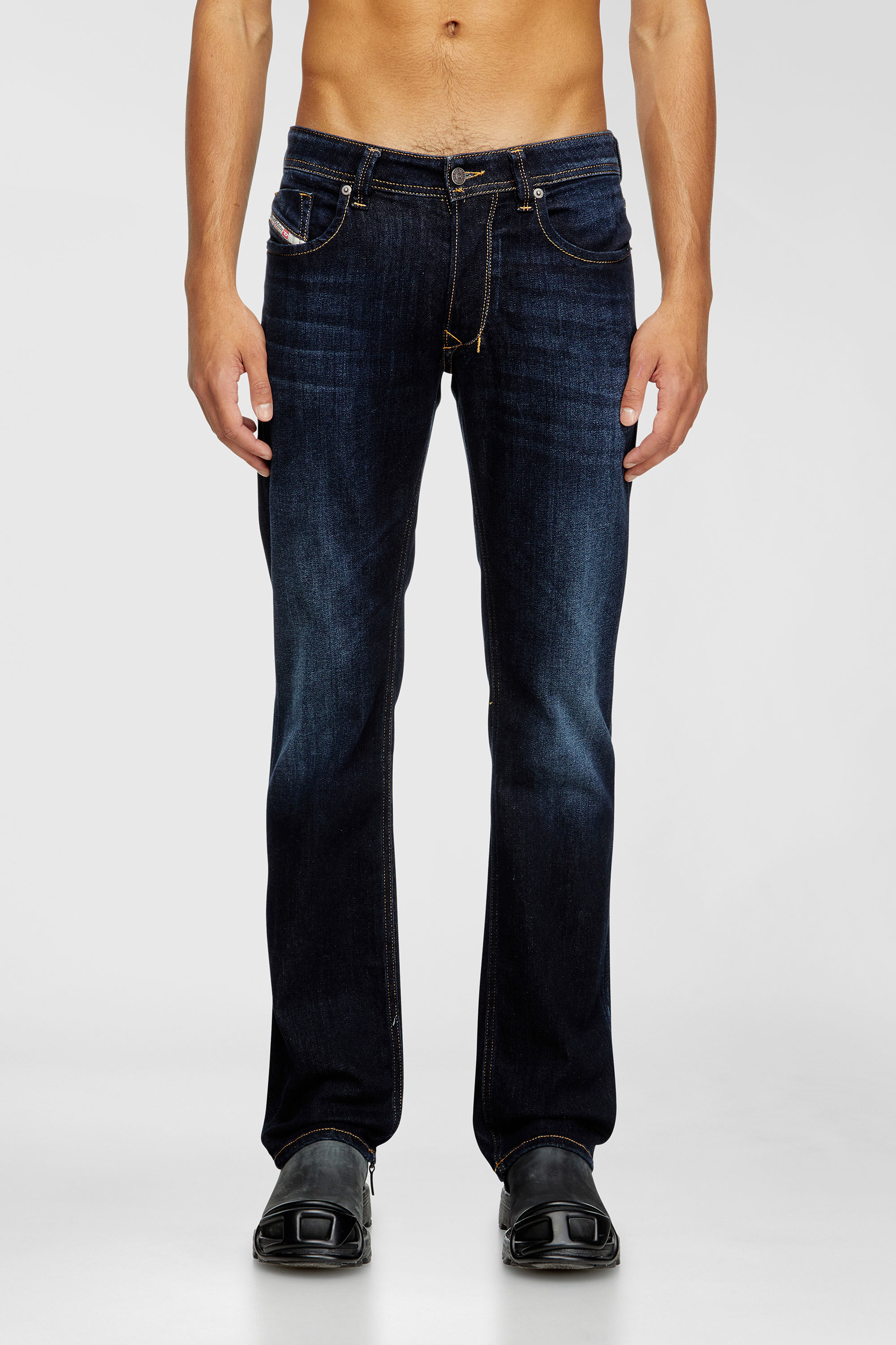 Diesel - Regular Jeans 1985 Larkee 009ZS Homme, Bleu Fonc&eacute; - Image 2
