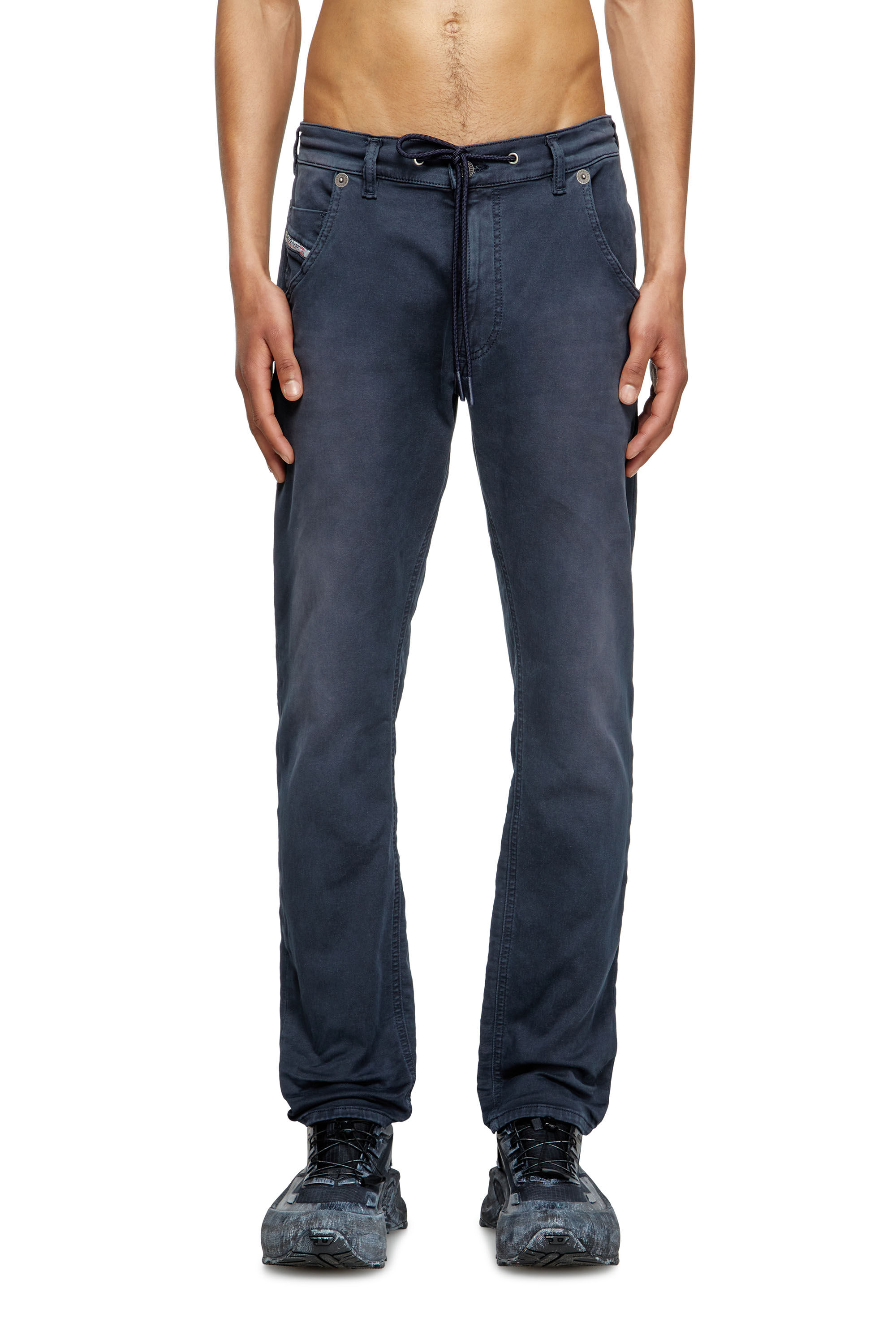 Diesel - Regular 2030 D-Krooley Joggjeans® 0670M Homme, Bleu Foncé - Image 3