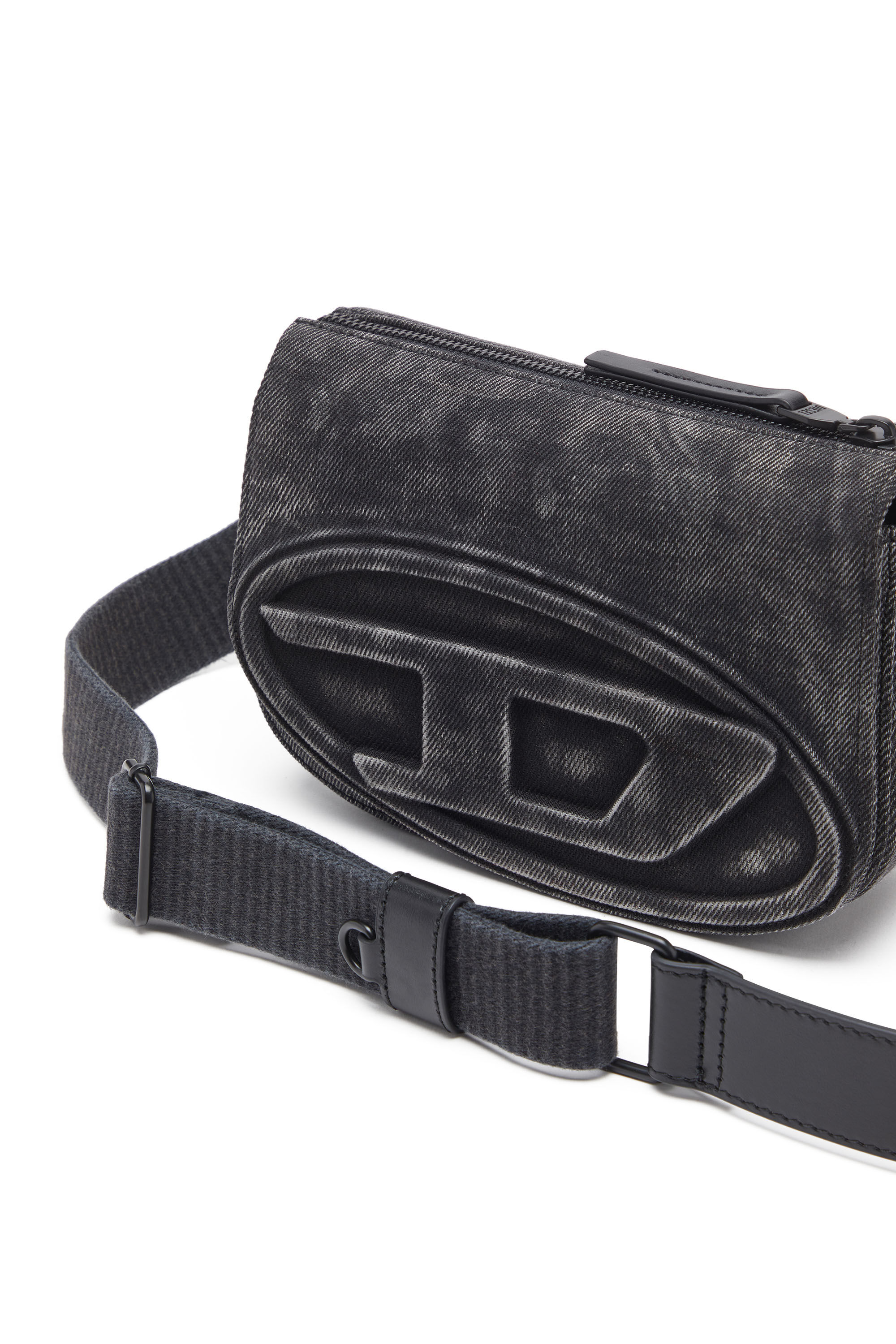 Diesel - 1DR CAMERA BAG, 1DR-Sac Camera en denim stonewashed Mixte in Noir - 2