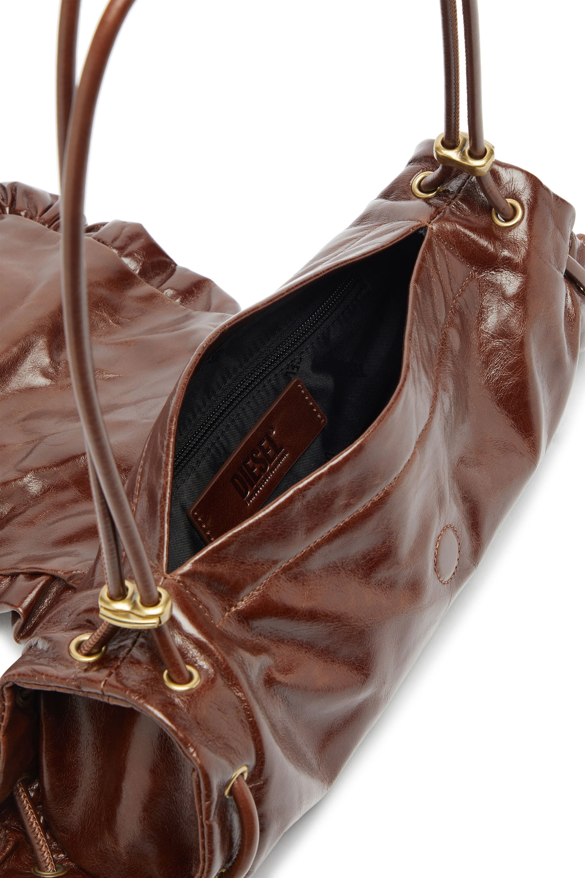 Diesel - SCRUNCH-D SHOULDER S, Scrunch-D-Petit sac &agrave; bandouli&egrave;re en cuir froiss&eacute; Femme in Marron - 3