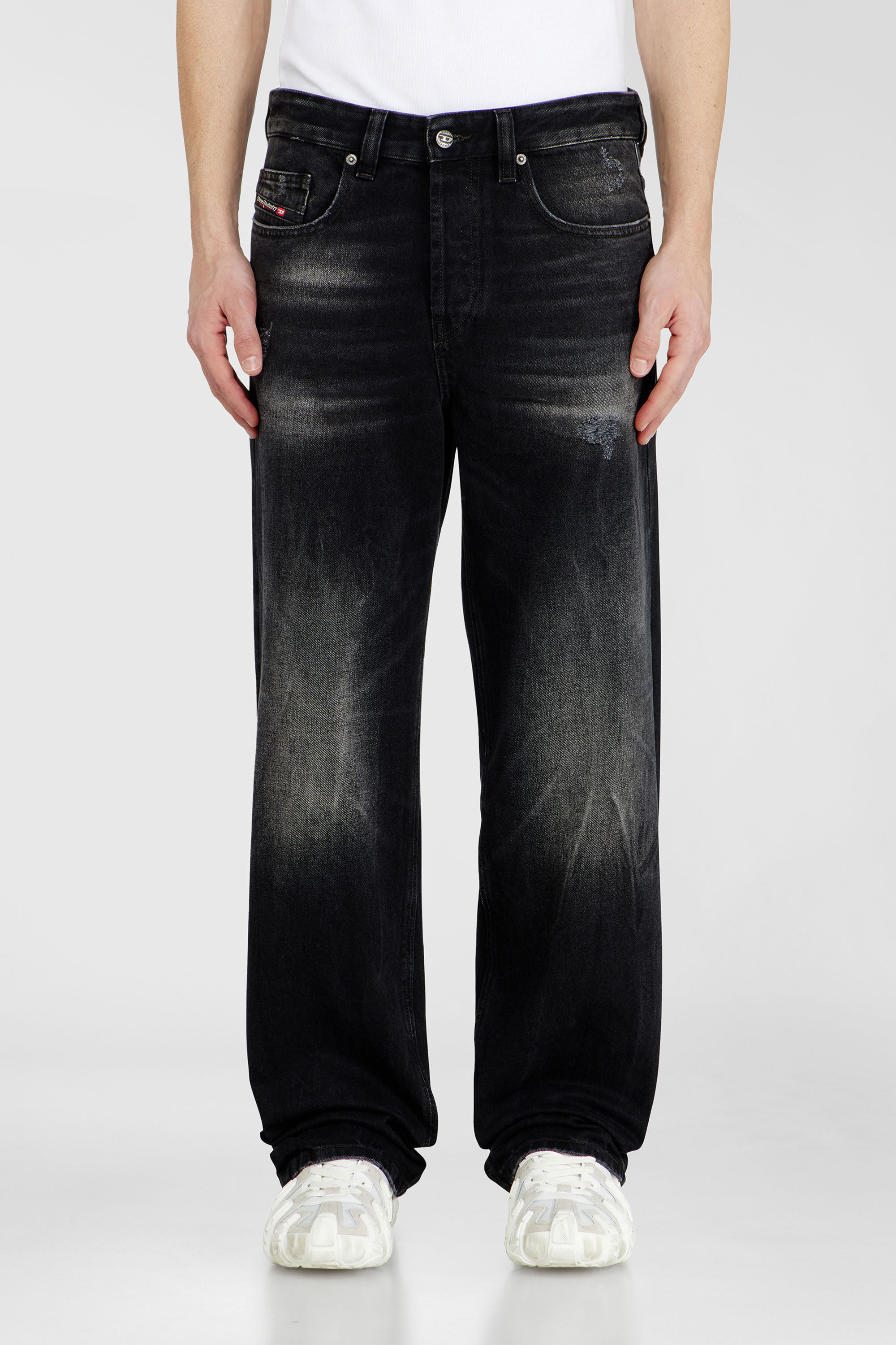 Diesel - Relaxed Jeans 2001 D-Macro 0BEBB Homme, Noir - Image 4