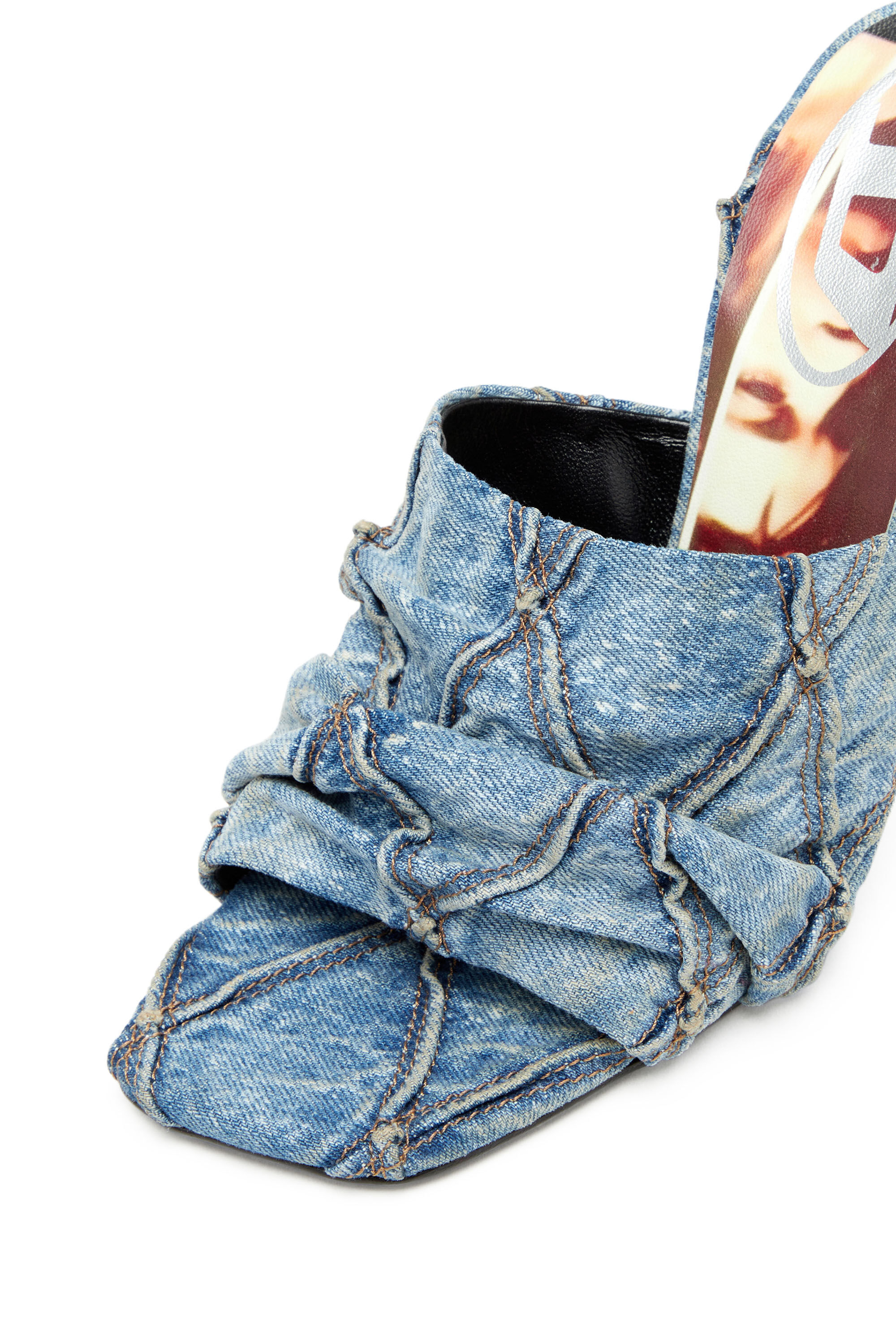 Diesel - D-SYDNEY SDL, Woman D-Sydney-Mule sandals with quilted denim band in Blue - Image 4
