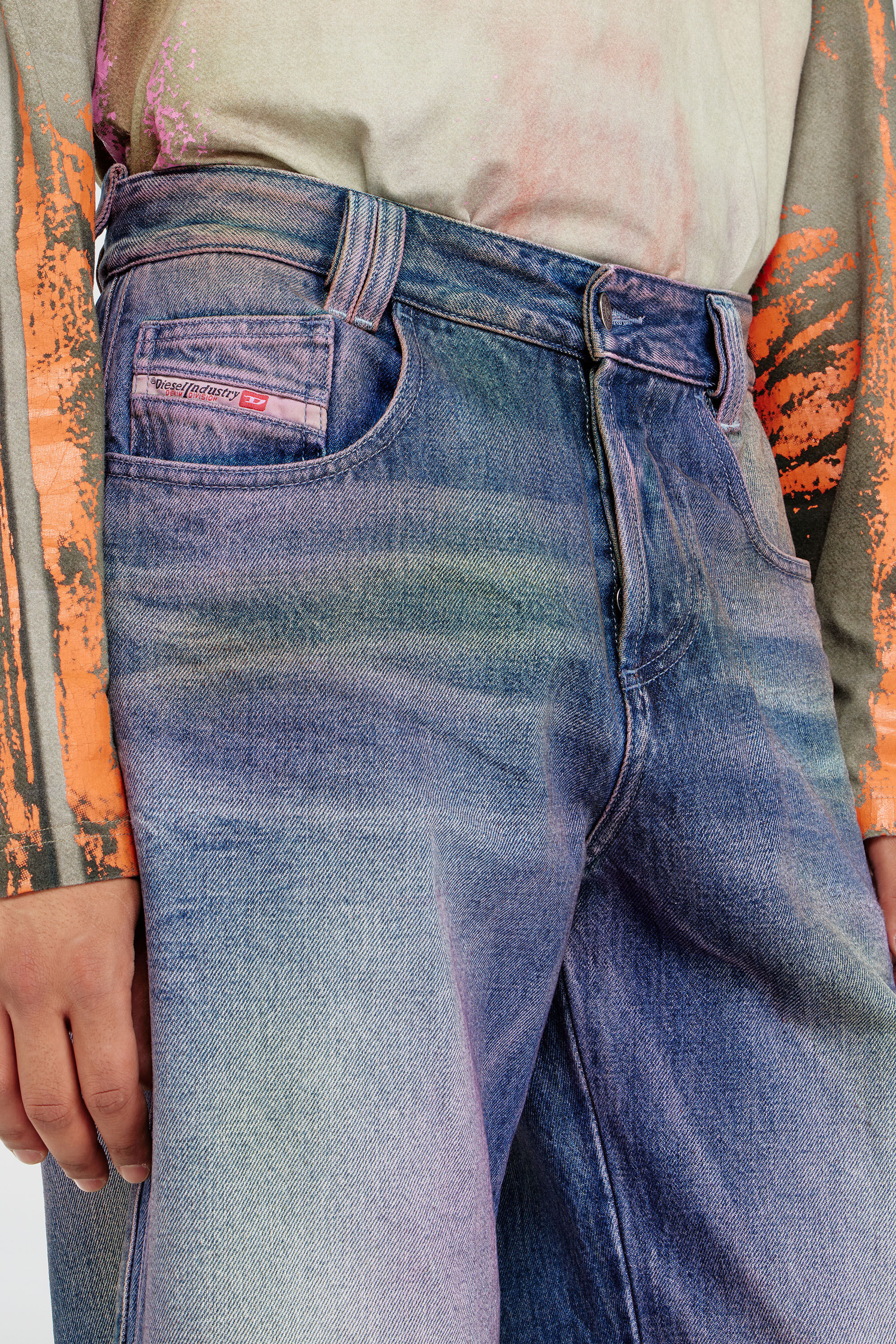 Diesel - Relaxed Jeans 1982 D-Hakou 007FW Mixte, Bleu moyen - Image 9