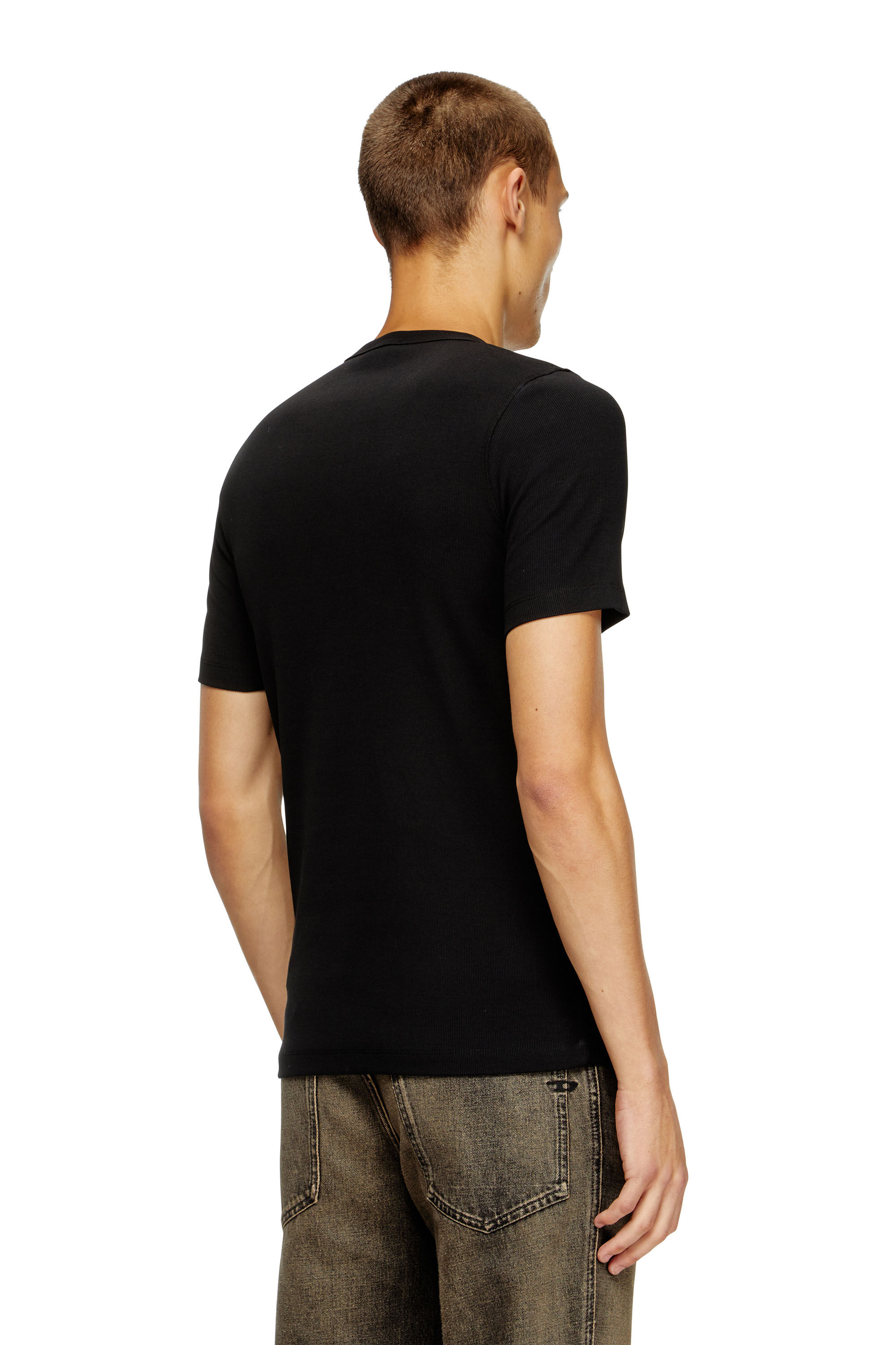Diesel - D-RIBBER-N, T-shirt avec empiècement D Homme in Noir - 4