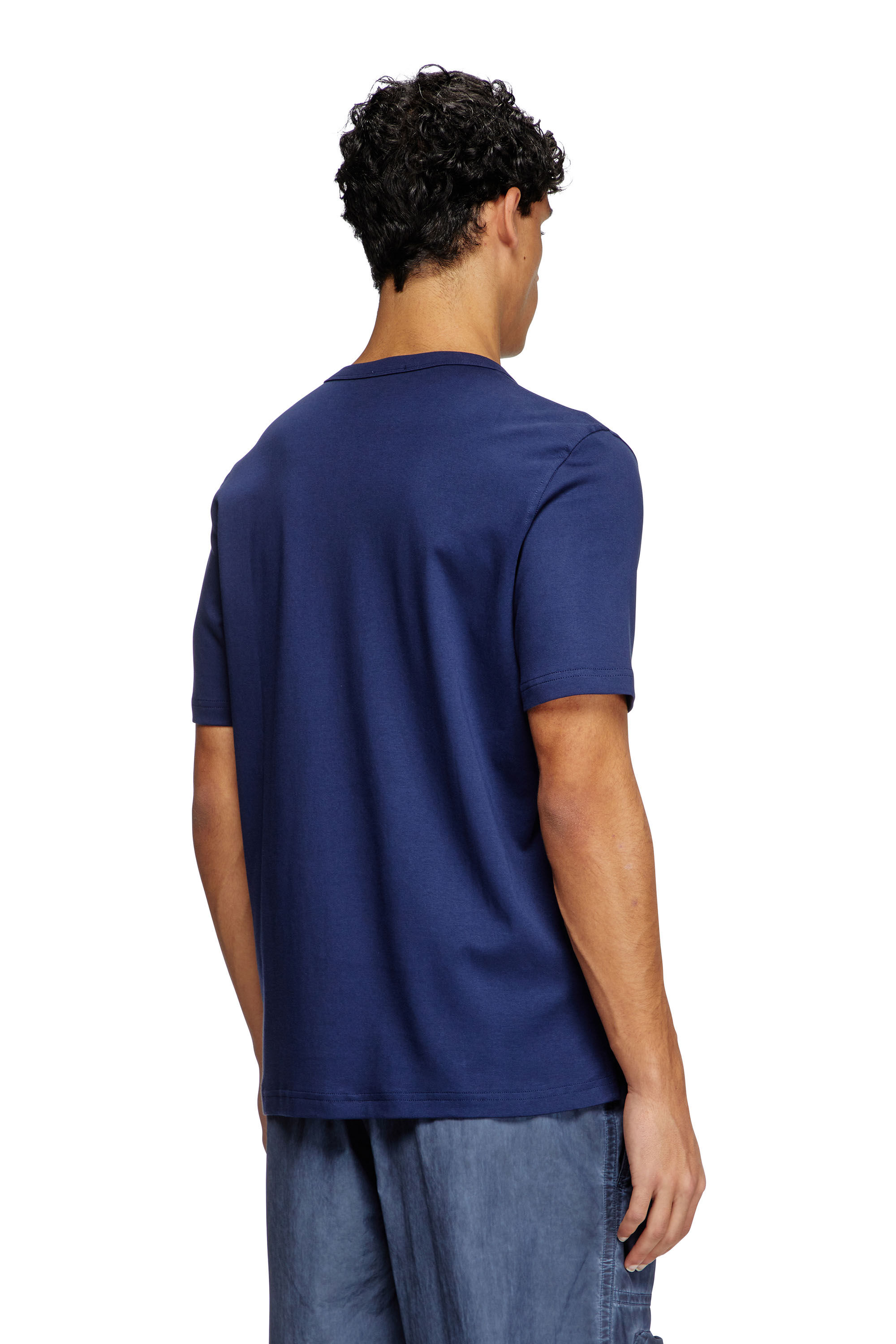 Diesel - T-ADJUST-SLITS-R17, T-shirt avec broderie à logo ton sur ton Homme in Bleu - 4
