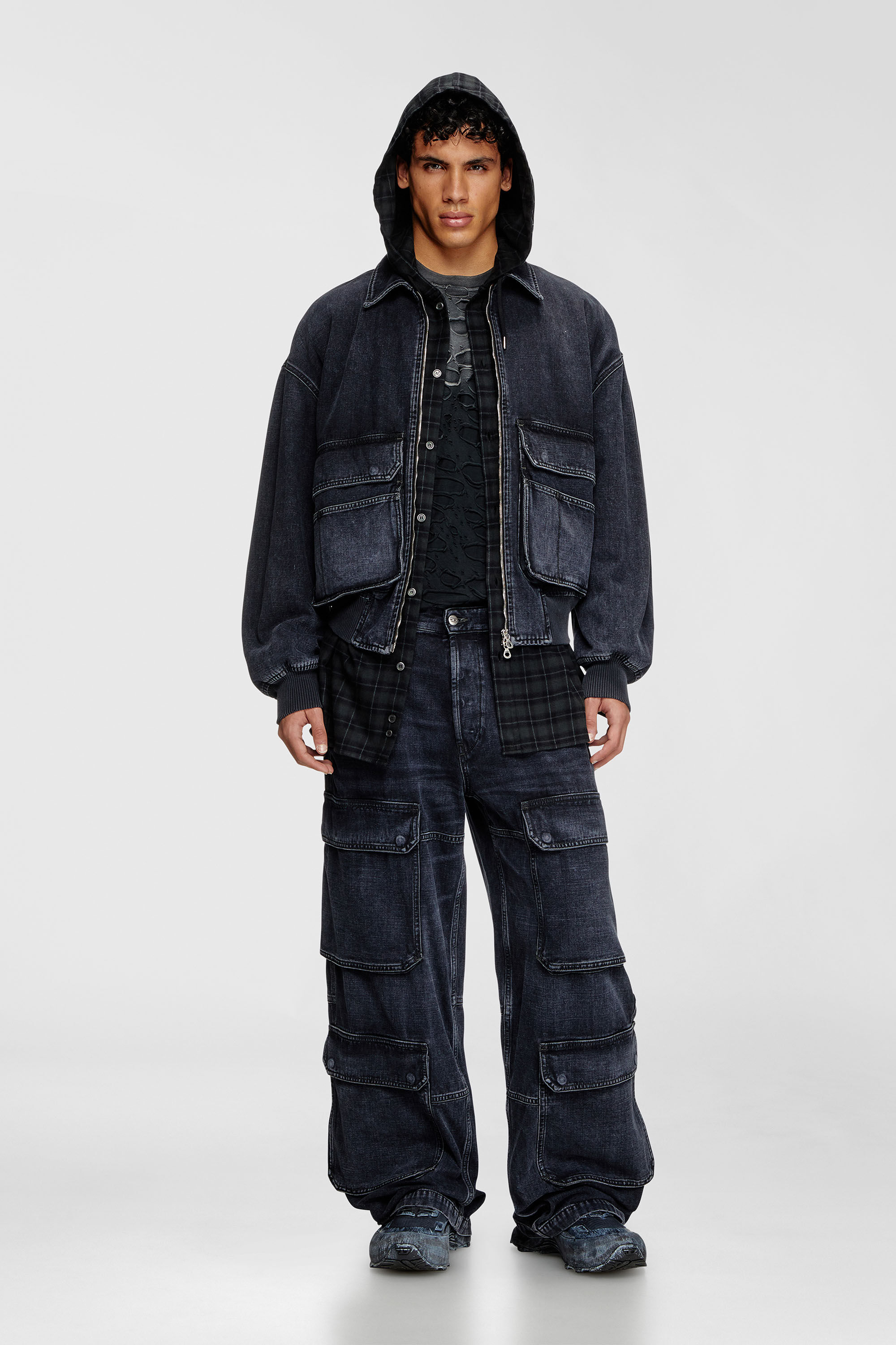 Diesel - D-KURZ, Veste en denim tiss&eacute; batavia Mixte in Noir - 1