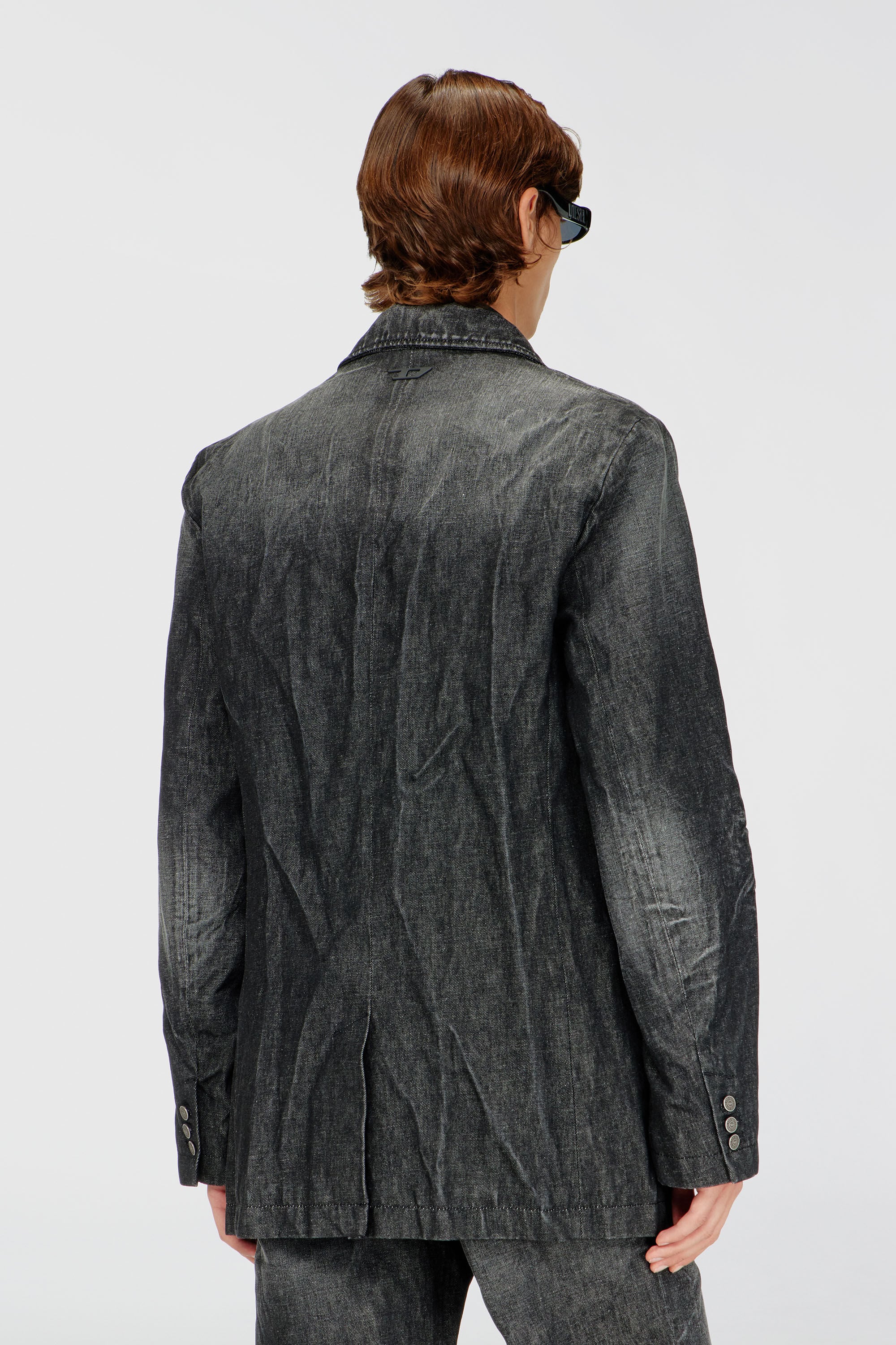 Diesel - D-KOT-FSJ, Blazer crois&eacute; en denim froiss&eacute; Homme in Noir - 4
