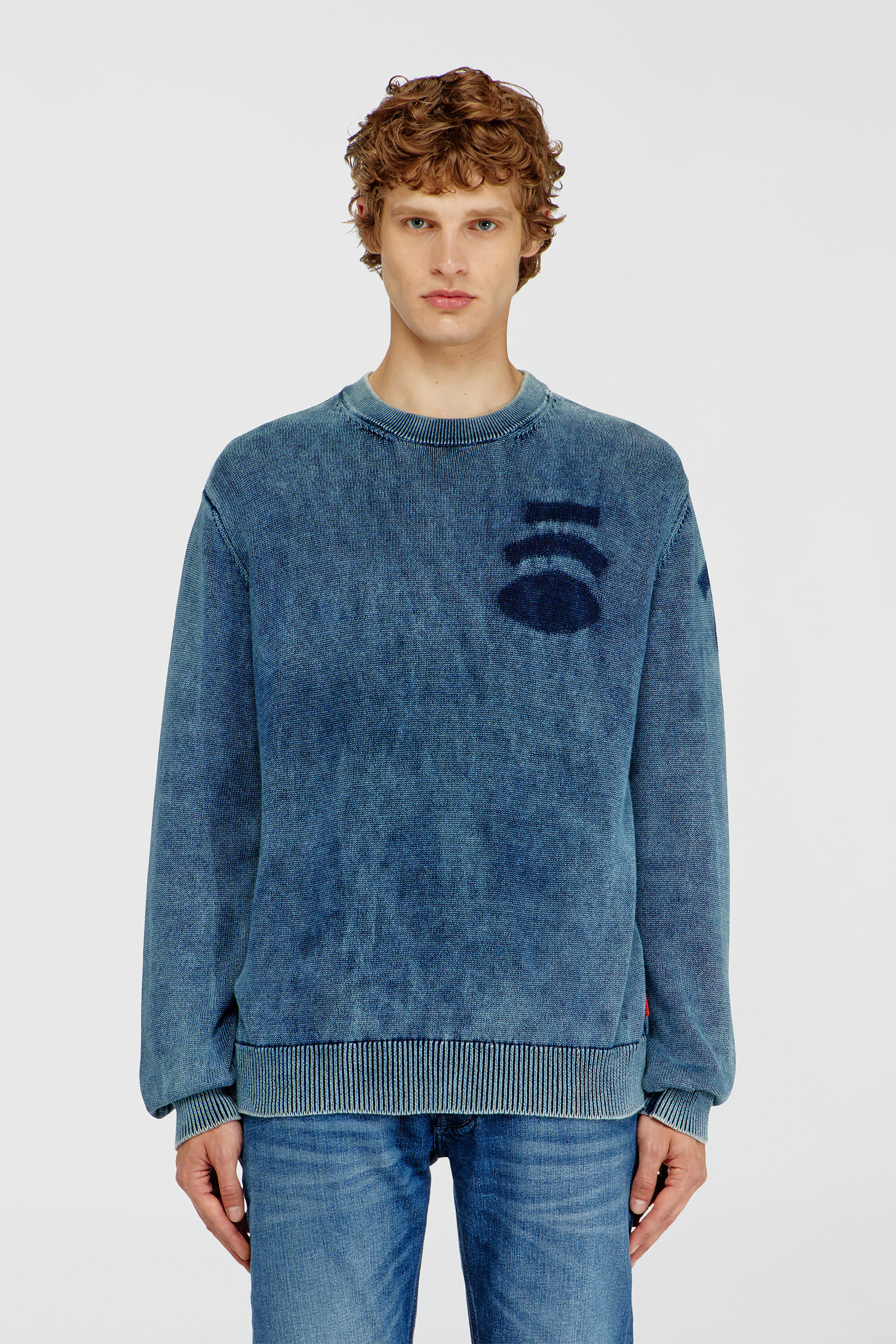 Diesel - K-PERNE, Pull en maille effet denim avec patchs Homme in Bleu - 3