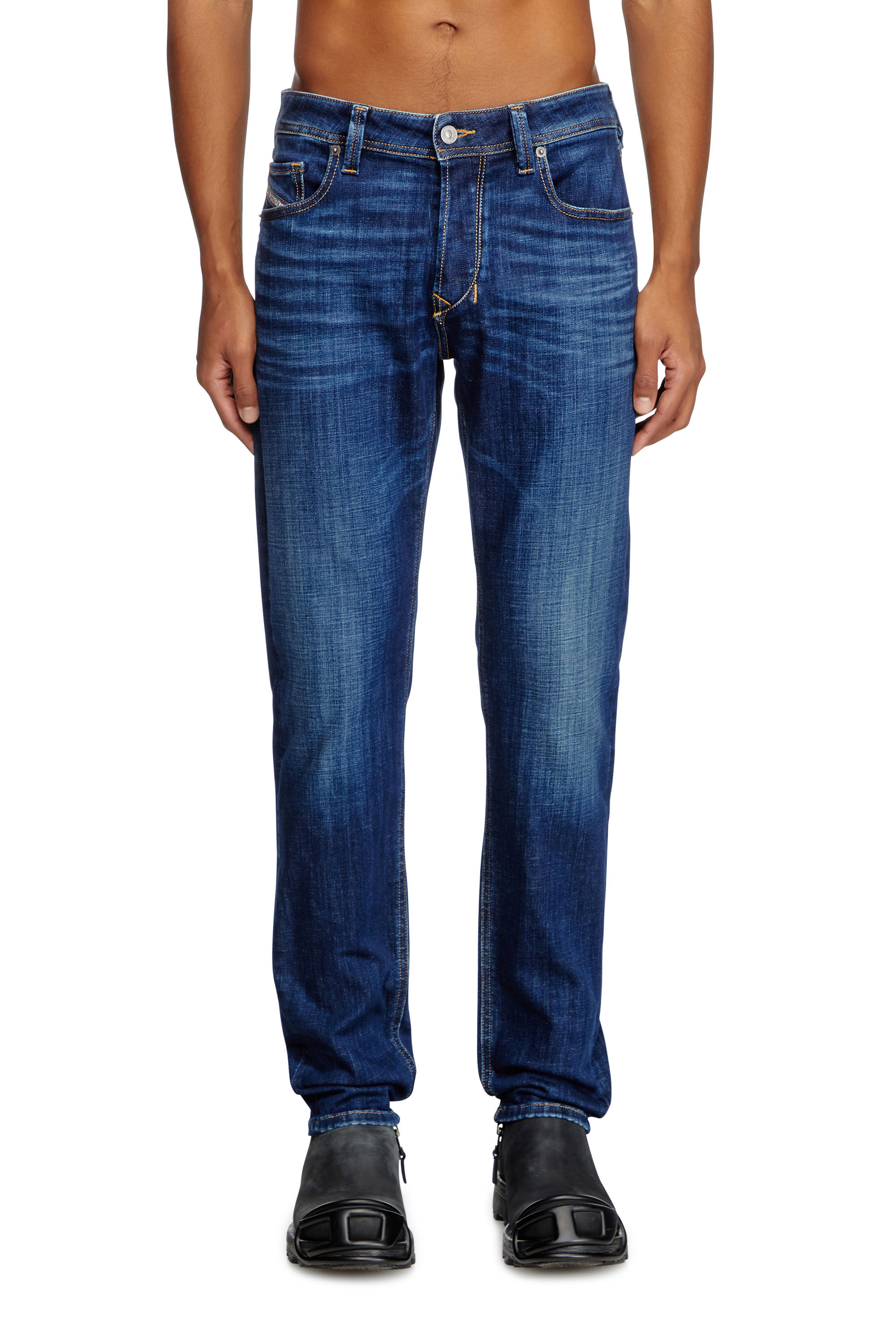Diesel - Regular Jeans 1986 Larkee-Beex 09L62 Homme, Bleu Foncé - Image 3