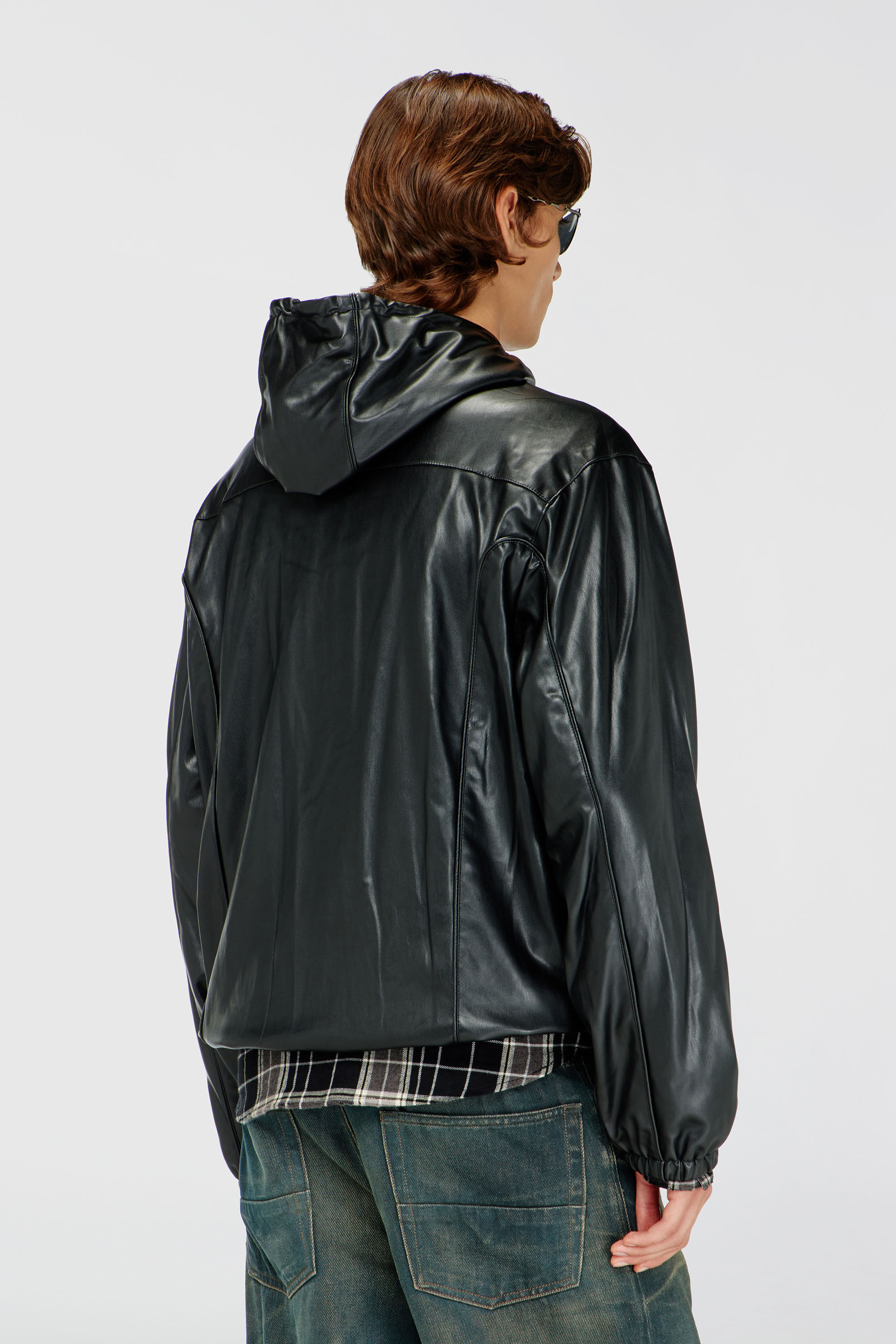Diesel - J-HIVES-PGBX, Coupe-vent &agrave; capuche en tissu enduit Homme in Noir - 4