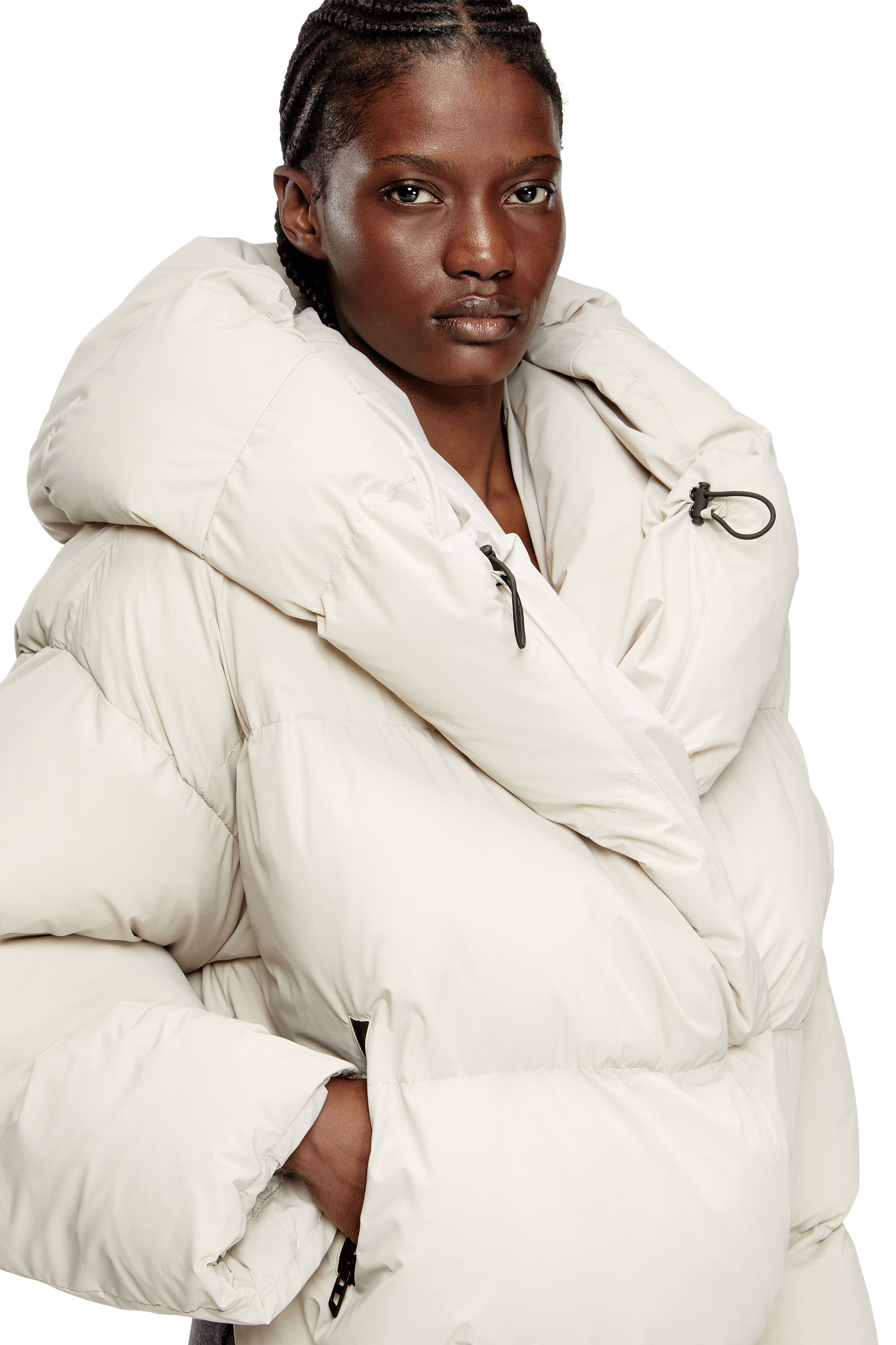 Diesel - W-ILEY-T1, Doudoune enveloppante en nylon bi-stretch Femme in Beige - 5