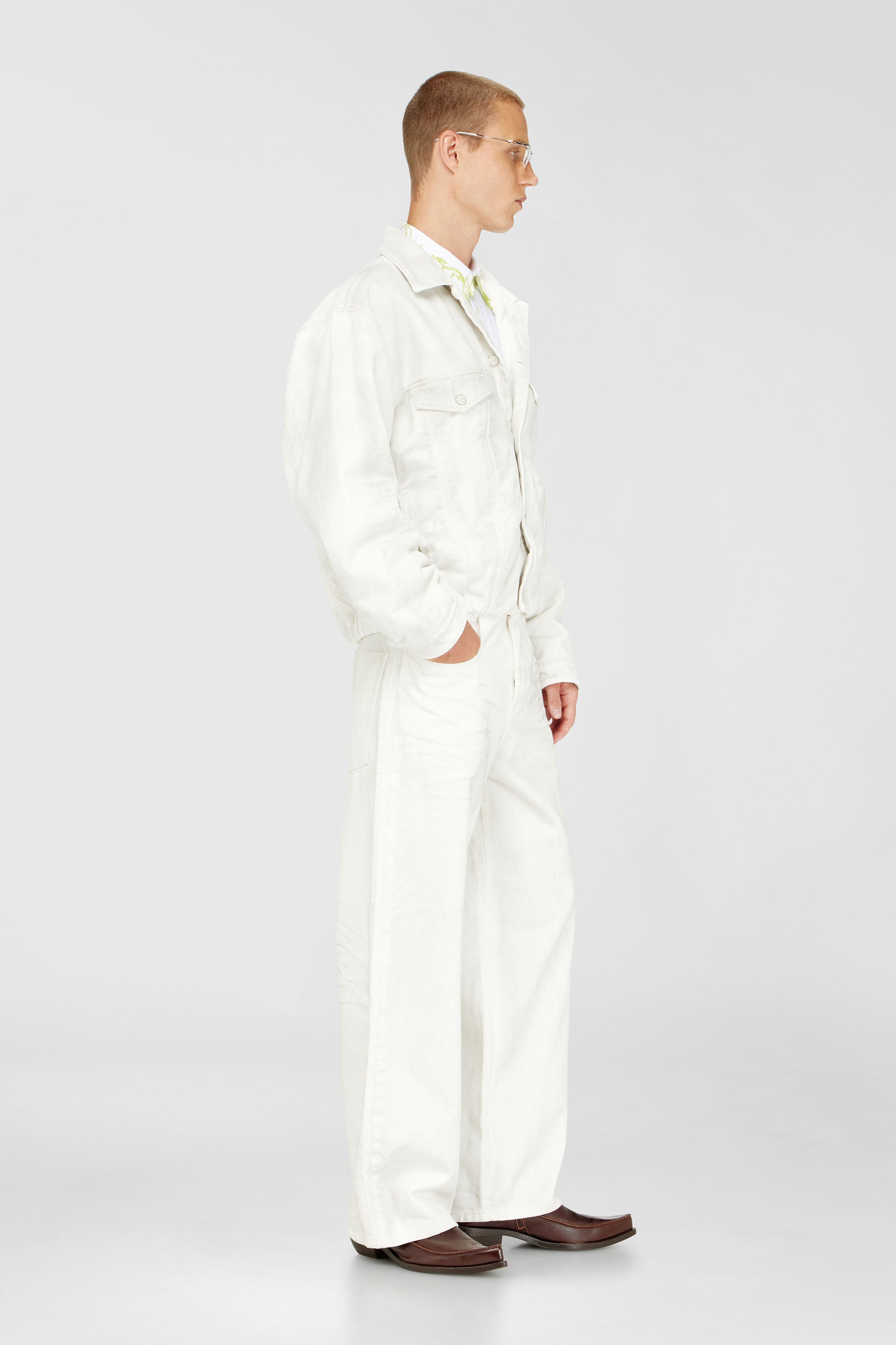 Diesel - Relaxed Jeans 1982 D-Hakou 007GG Mixte, Blanc - Image 2