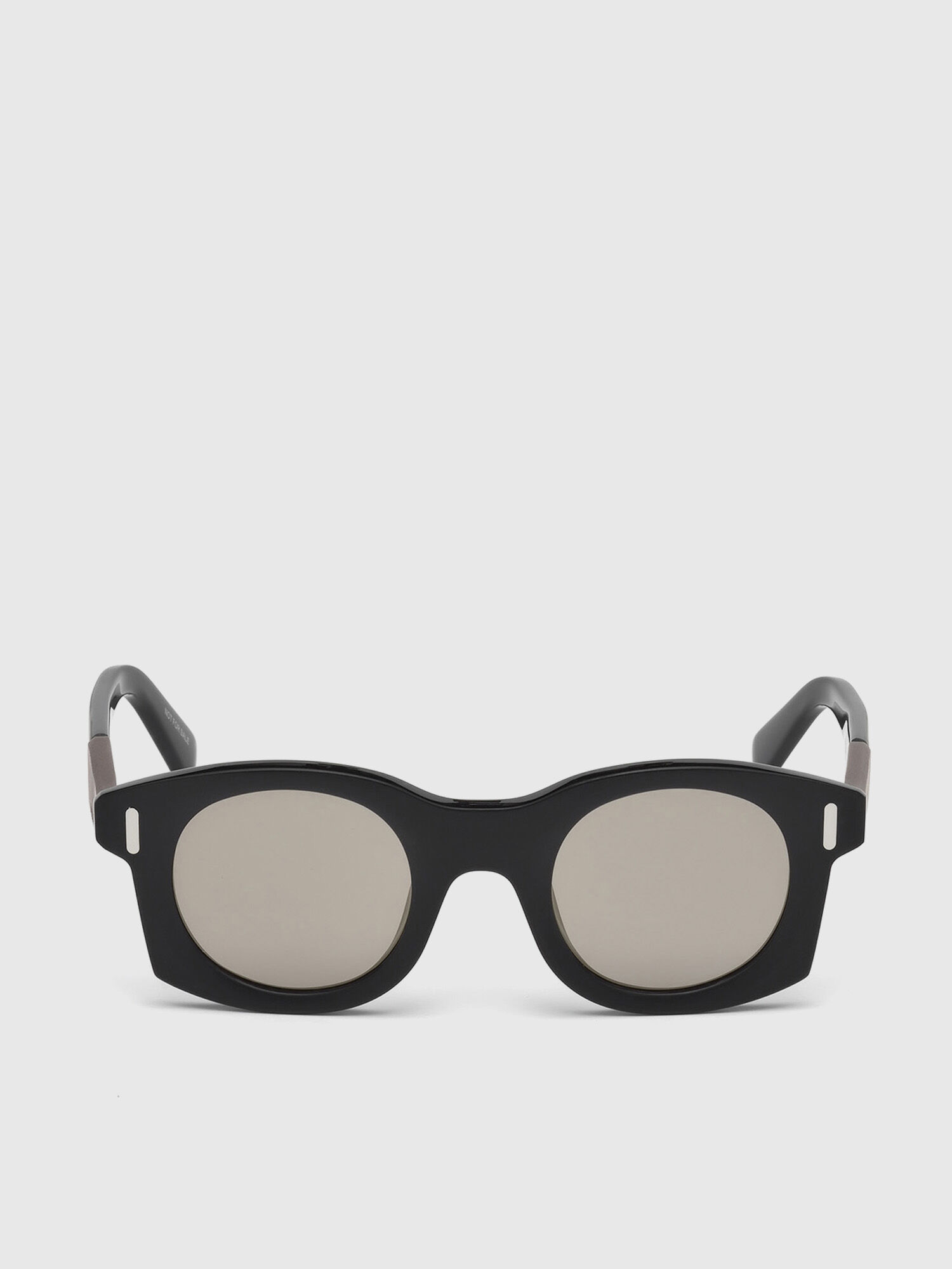 DL0226, Noir