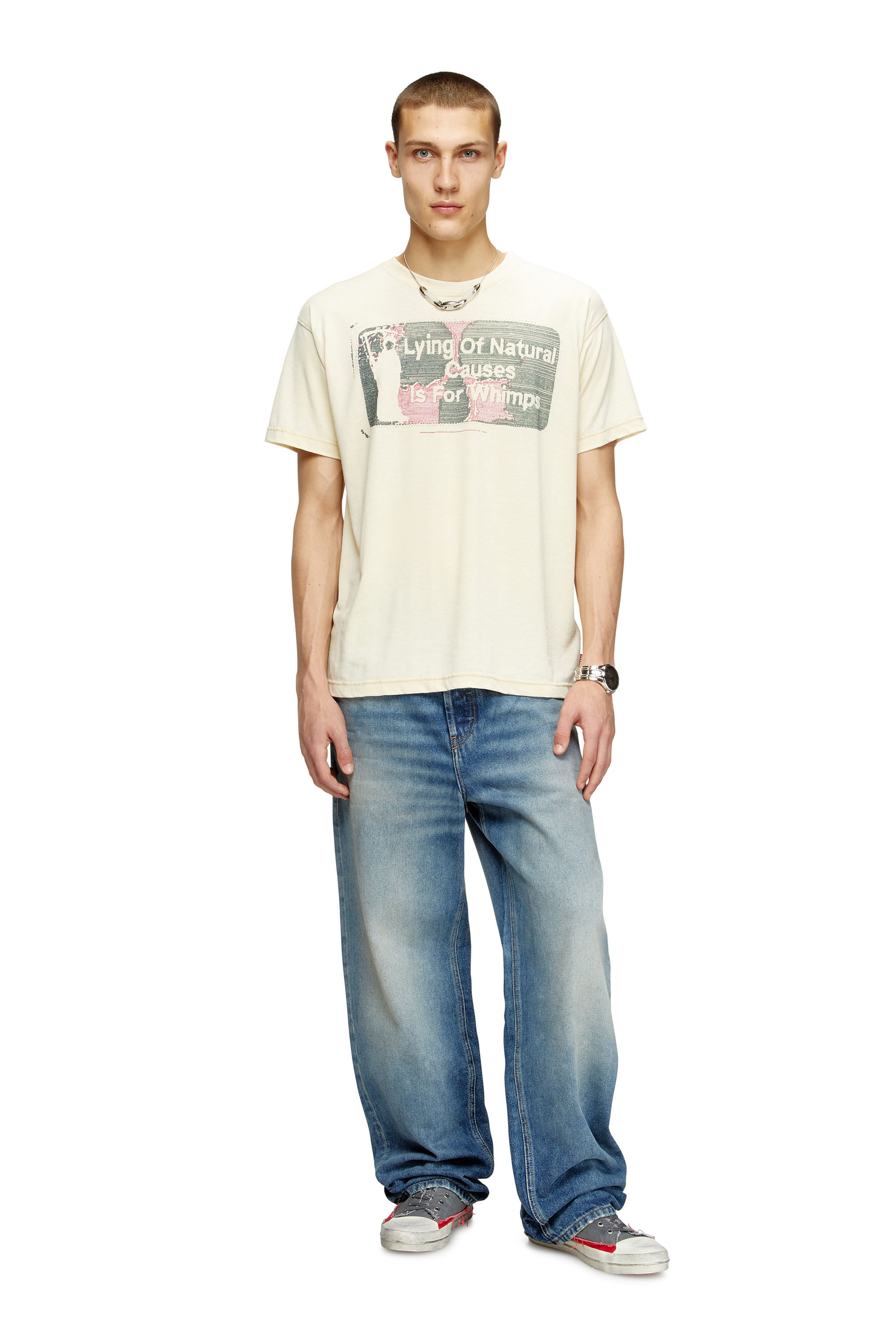 Diesel - T-NORM-T2, T-shirt à slogan avec délavage dévoré Homme in Beige - 1