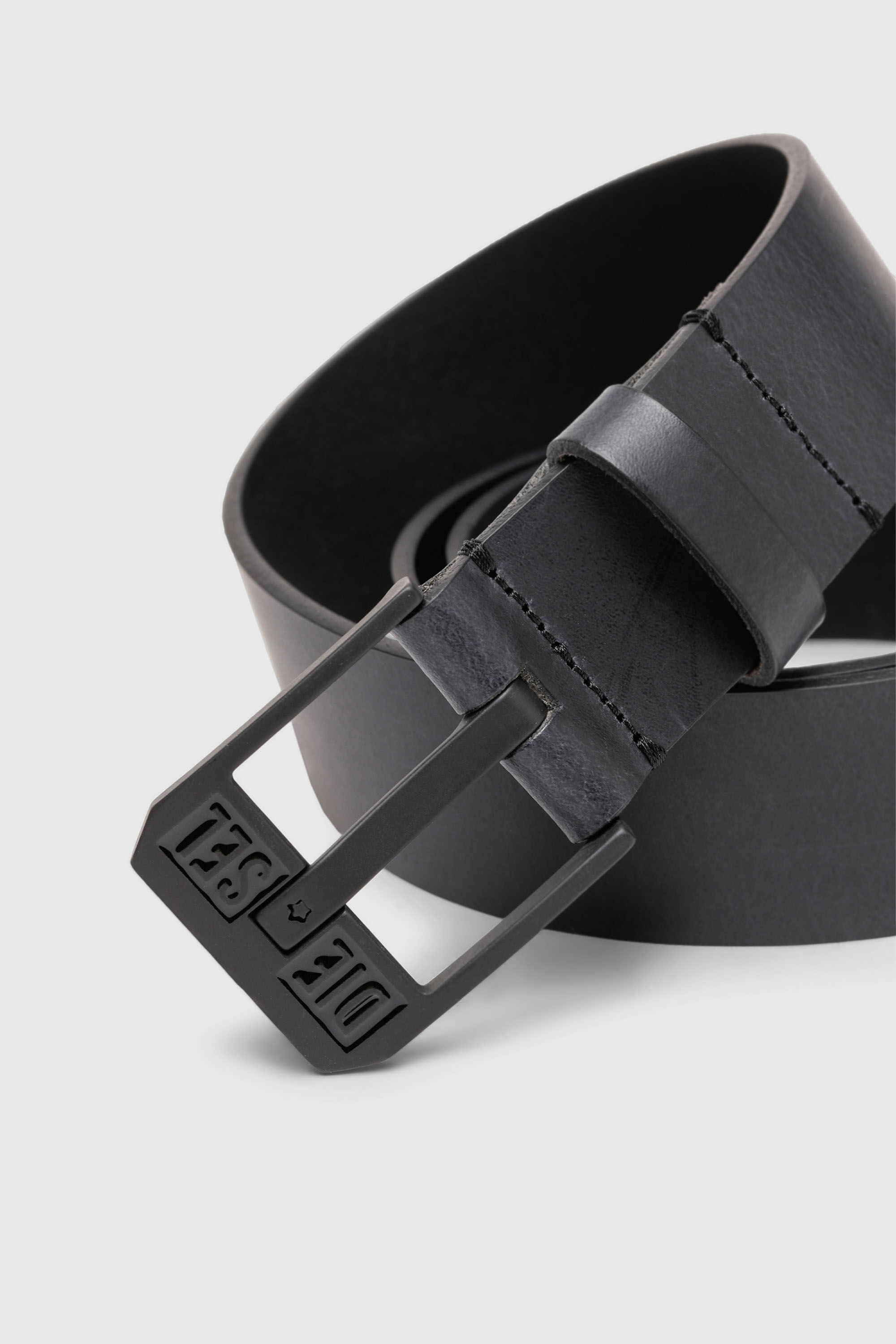 Diesel - BLUESTAR II, Ceinture 3.9 cm en cuir avec boucle logo &eacute;toile Homme in Gris - 2