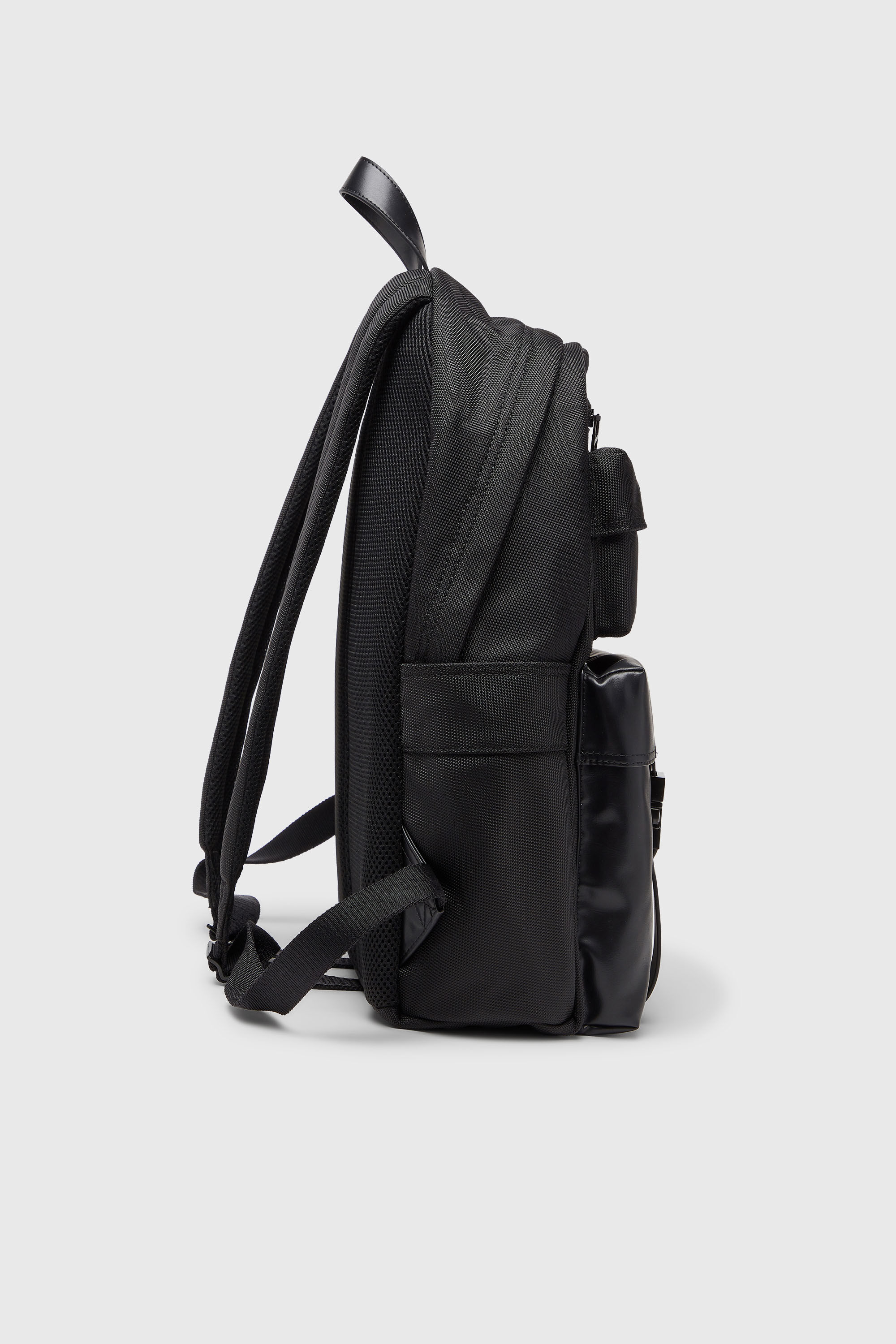 Diesel - MULTI-PKTS BACKPACK X, Multi-Pkts - Sac &agrave; dos en nylon avec poches avant Mixte in Noir - 4
