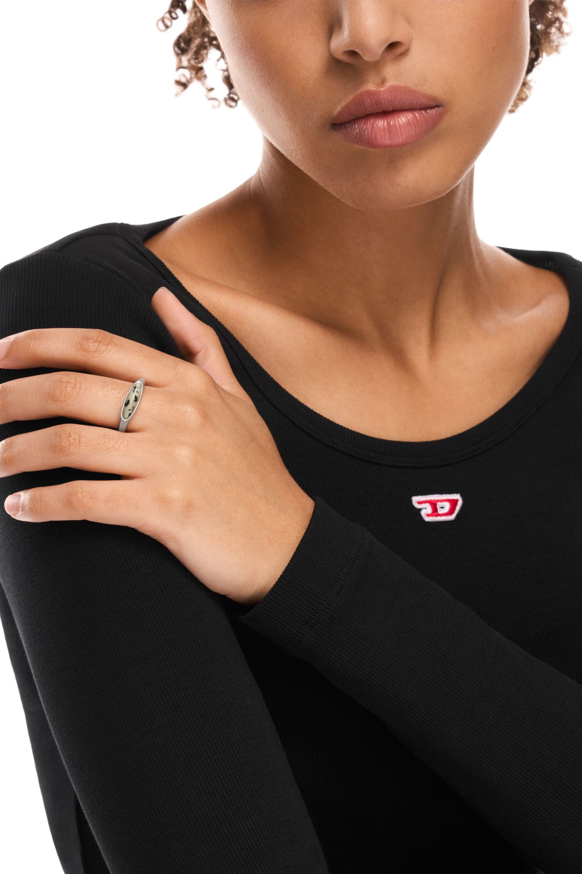 Diesel - DX167940 JEWELLERY, Bague chevali&egrave;re en acier inoxydable Mixte in Gris argent&eacute; - 4