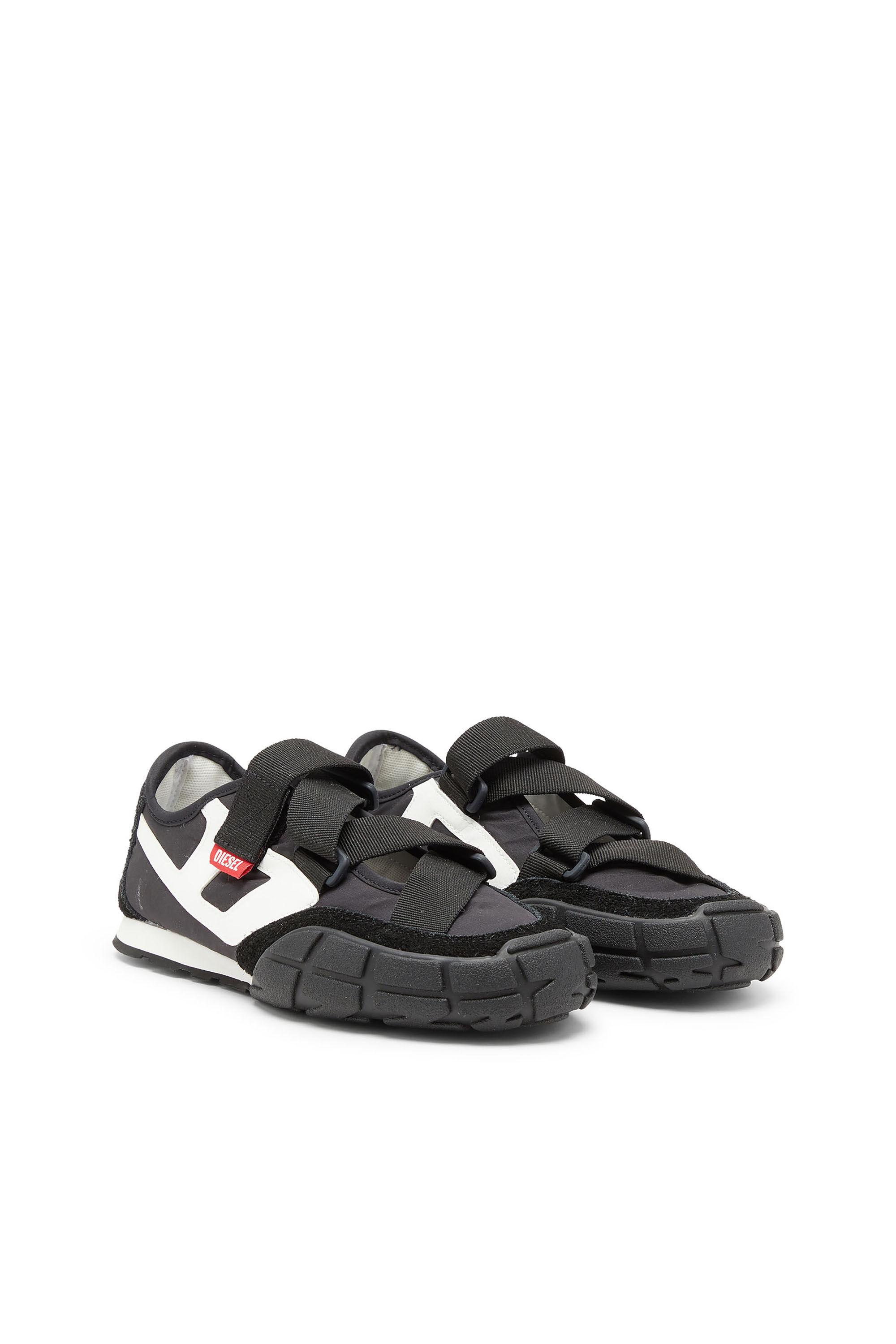 Diesel - S-PAGODHA SLIP-ON W, S-Pagodha-Baskets sans languette à brides libres en ripstop Femme in Noir - 2