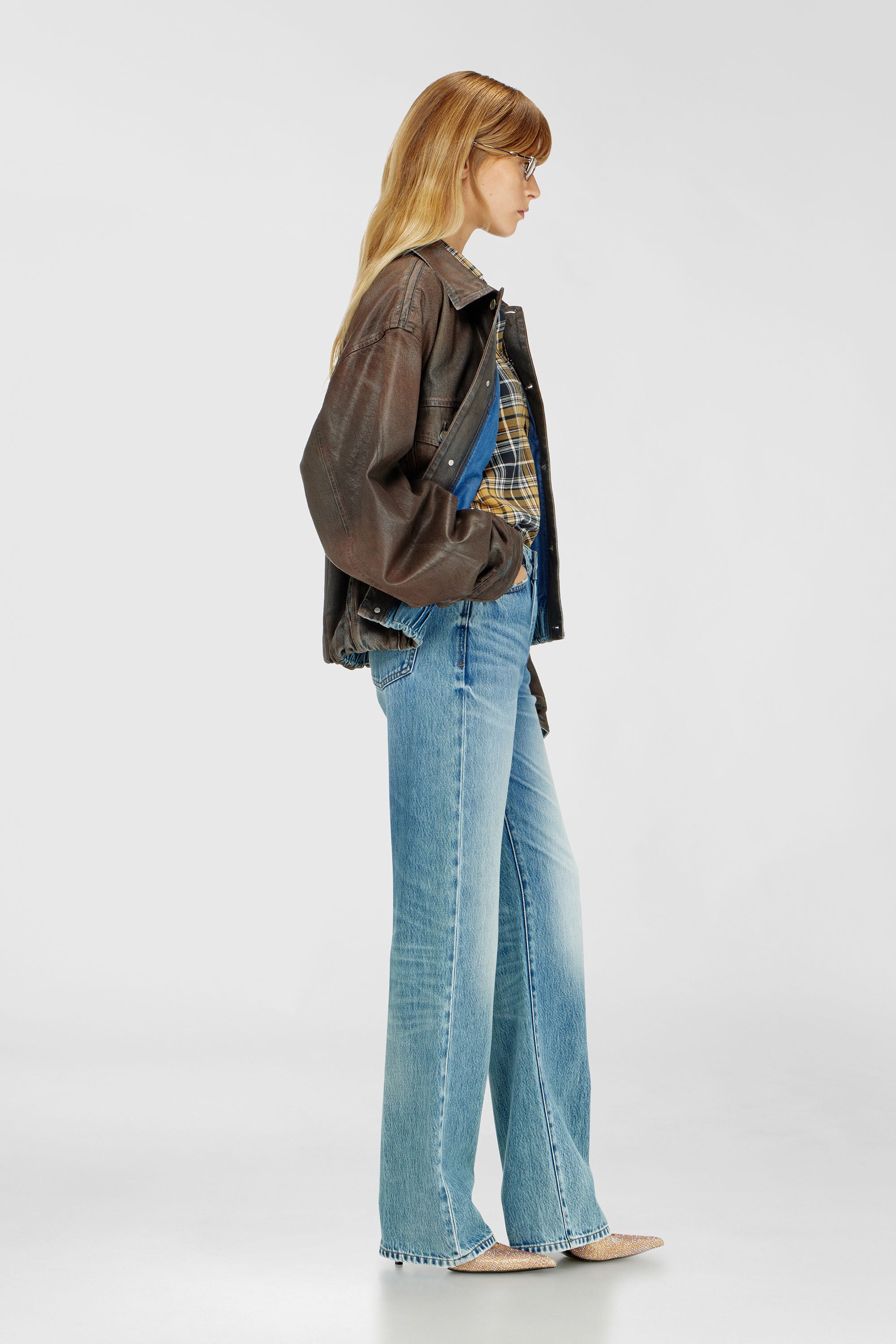 Diesel - Regular Jeans 1971 D-Sent 0DLDF Femme, Bleu Clair - Image 2