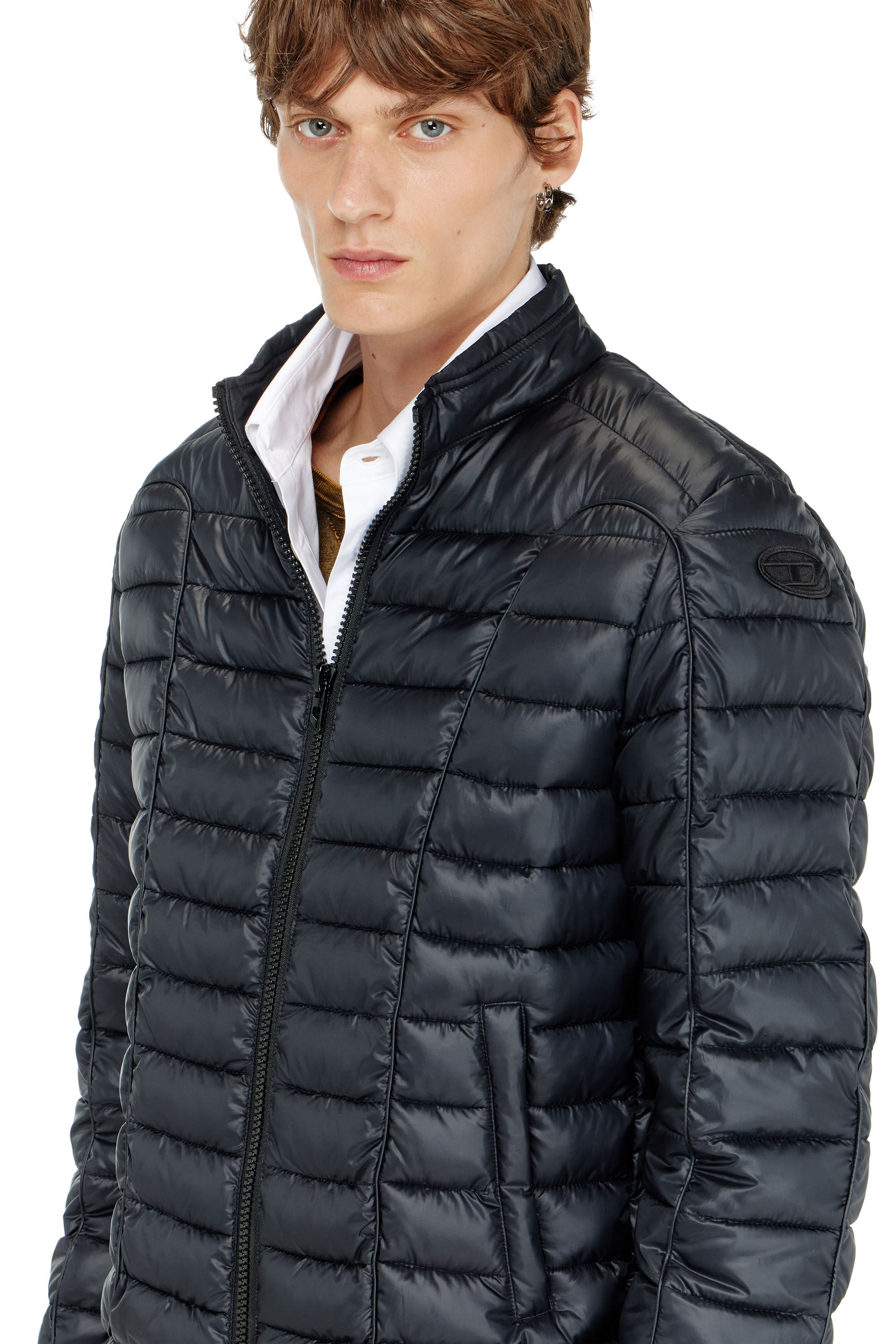 Diesel - W-PILOT-WRD, Blouson matelass&eacute; style biker avec passepoil ton sur ton Homme in Noir - 5