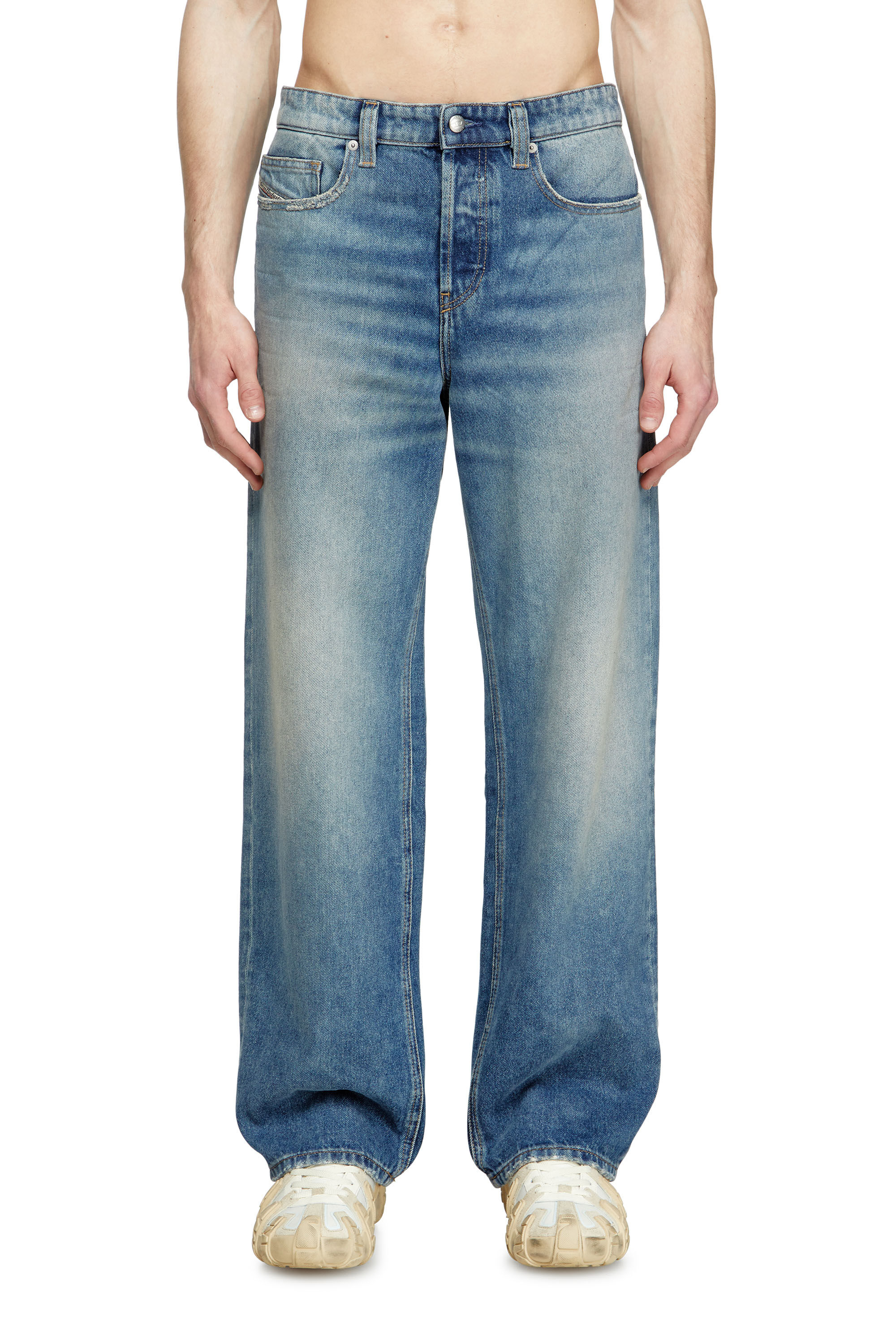 Diesel - Relaxed Jeans 2001 D-Macro 0DBEB Homme, Bleu moyen - Image 3
