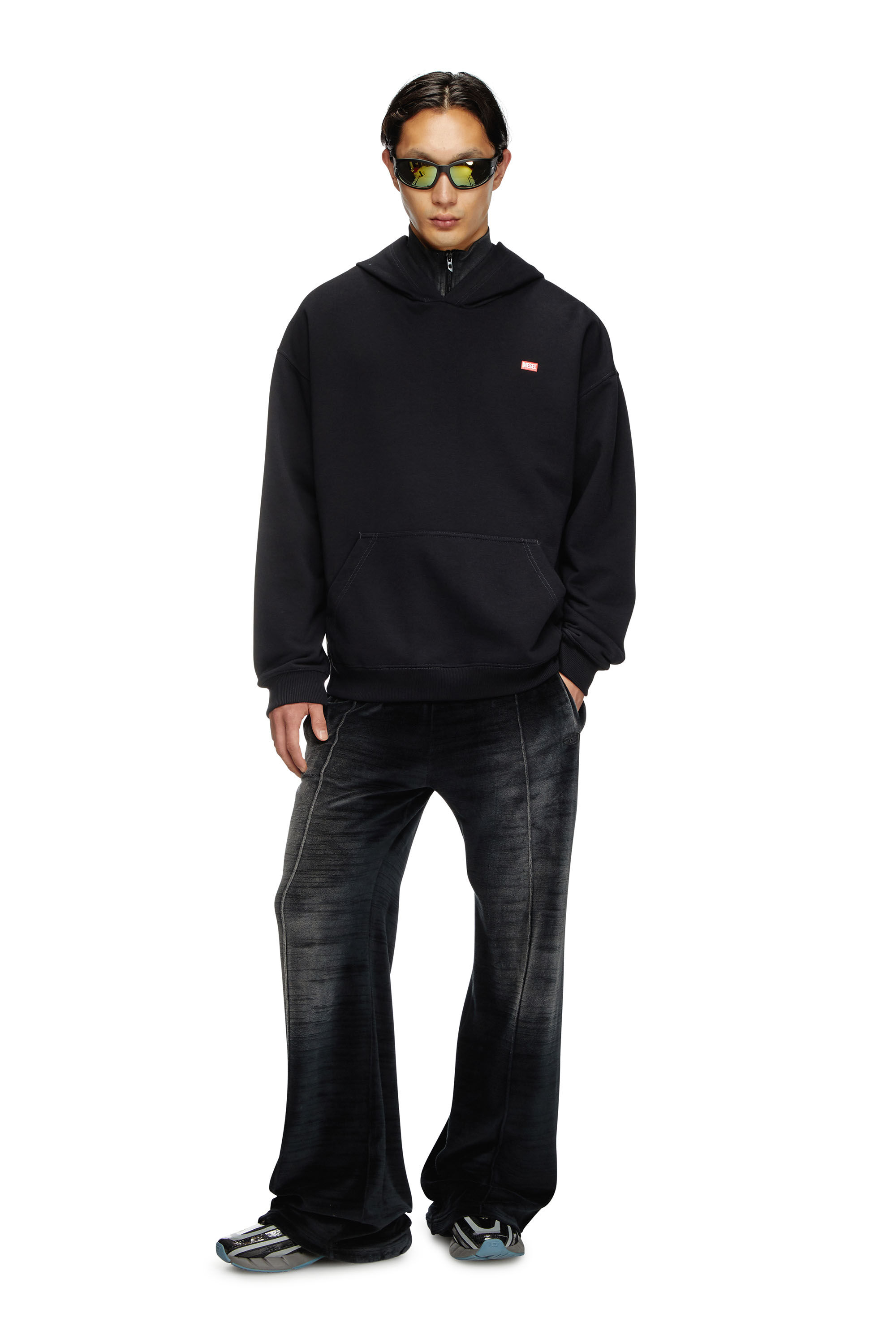 Diesel - S-BOXT-HOOD-R11, Sweat-shirt à capuche avec imprimé du défilé Homme in Noir - 1