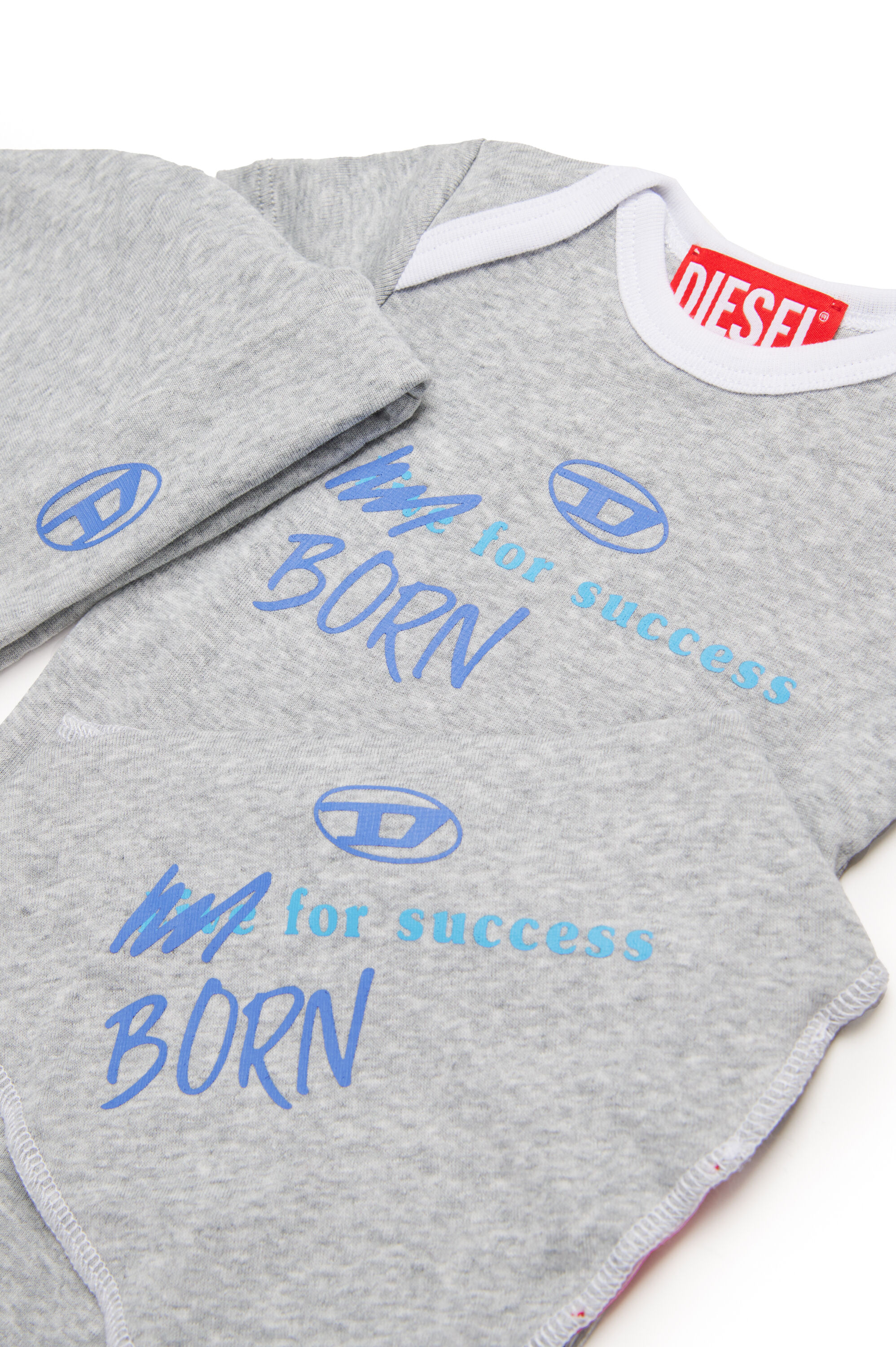 Diesel - URMASBOX-NB, Coffret cadeau pour bébé Born For Success Mixte in Gris - 3