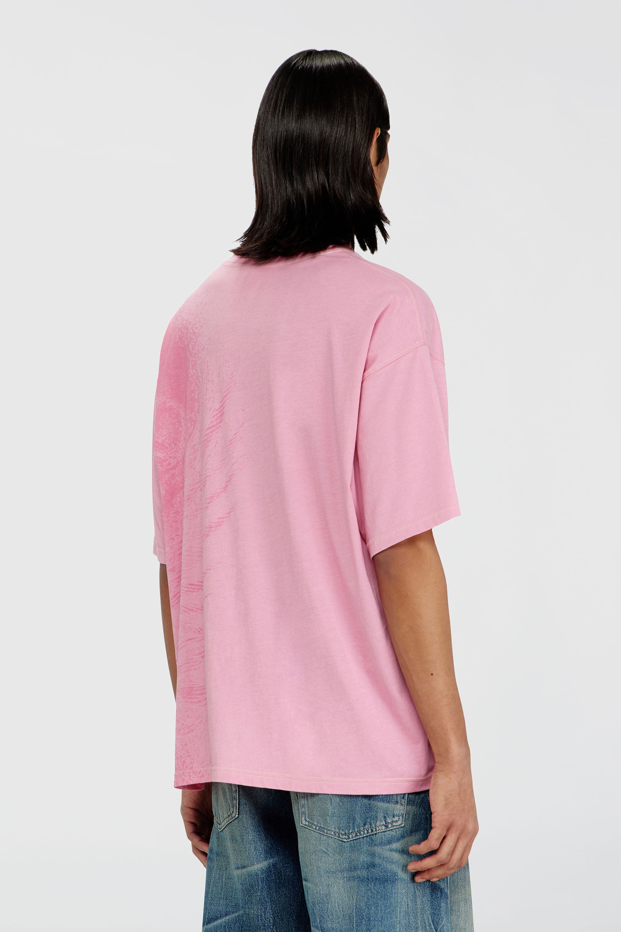 Diesel - T-BOXT-AA3, T-shirt d&eacute;contract&eacute; avec impressions pigmentaires Homme in Rose - 4