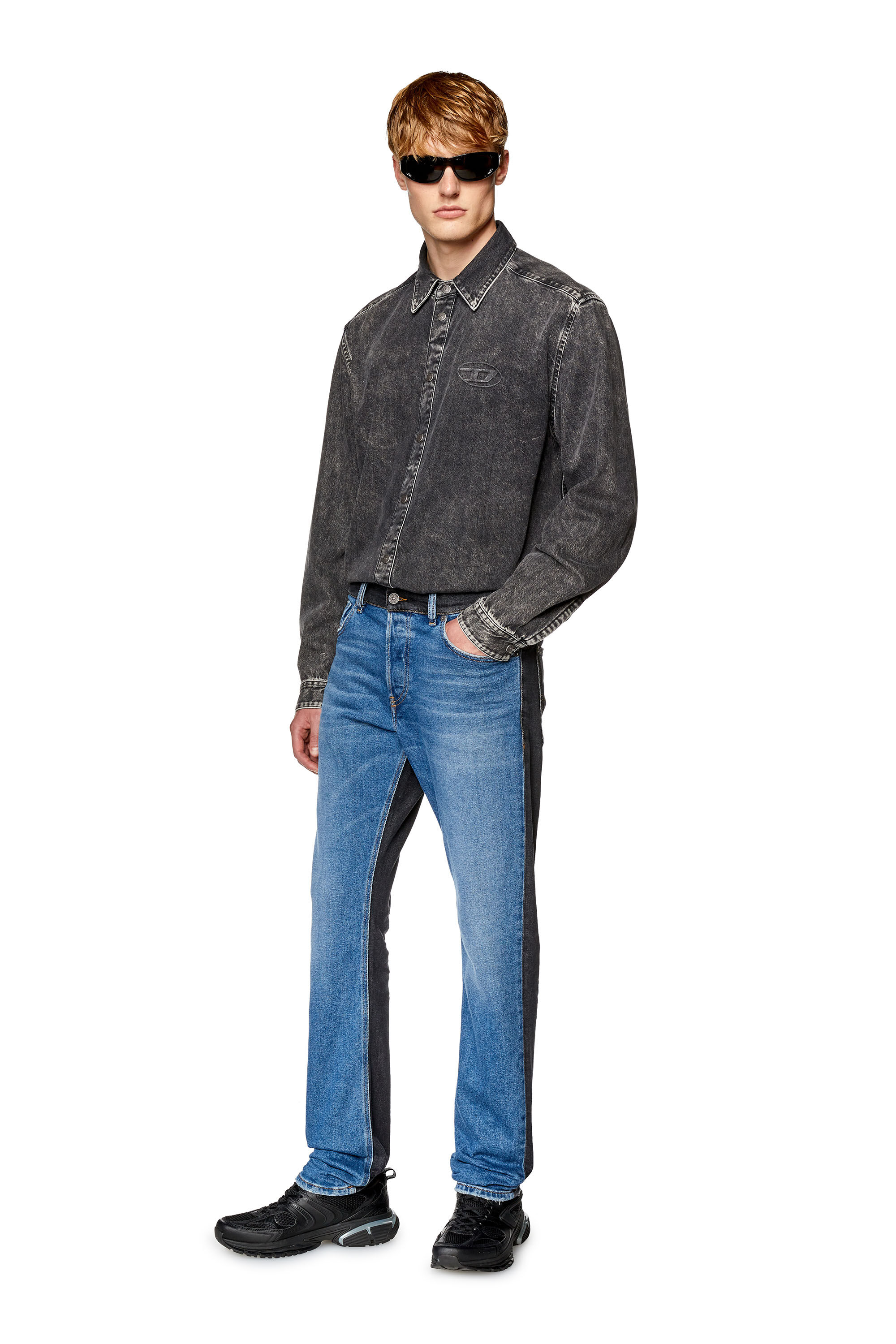 Diesel - Straight Jeans 1995 D-Sark 09H03, Bleu moyen - Image 1