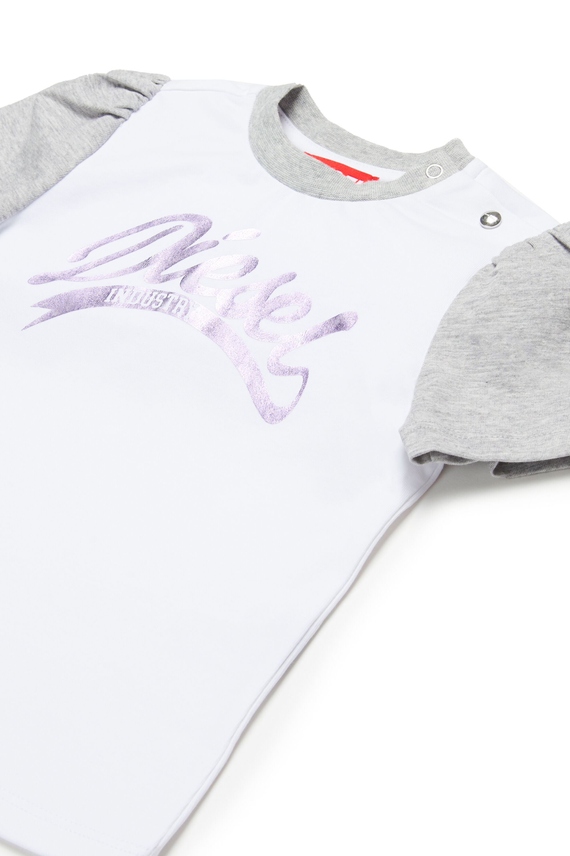 Diesel - TWELB, T-shirt color-block avec logo métallisé Femme in Blanc - 3