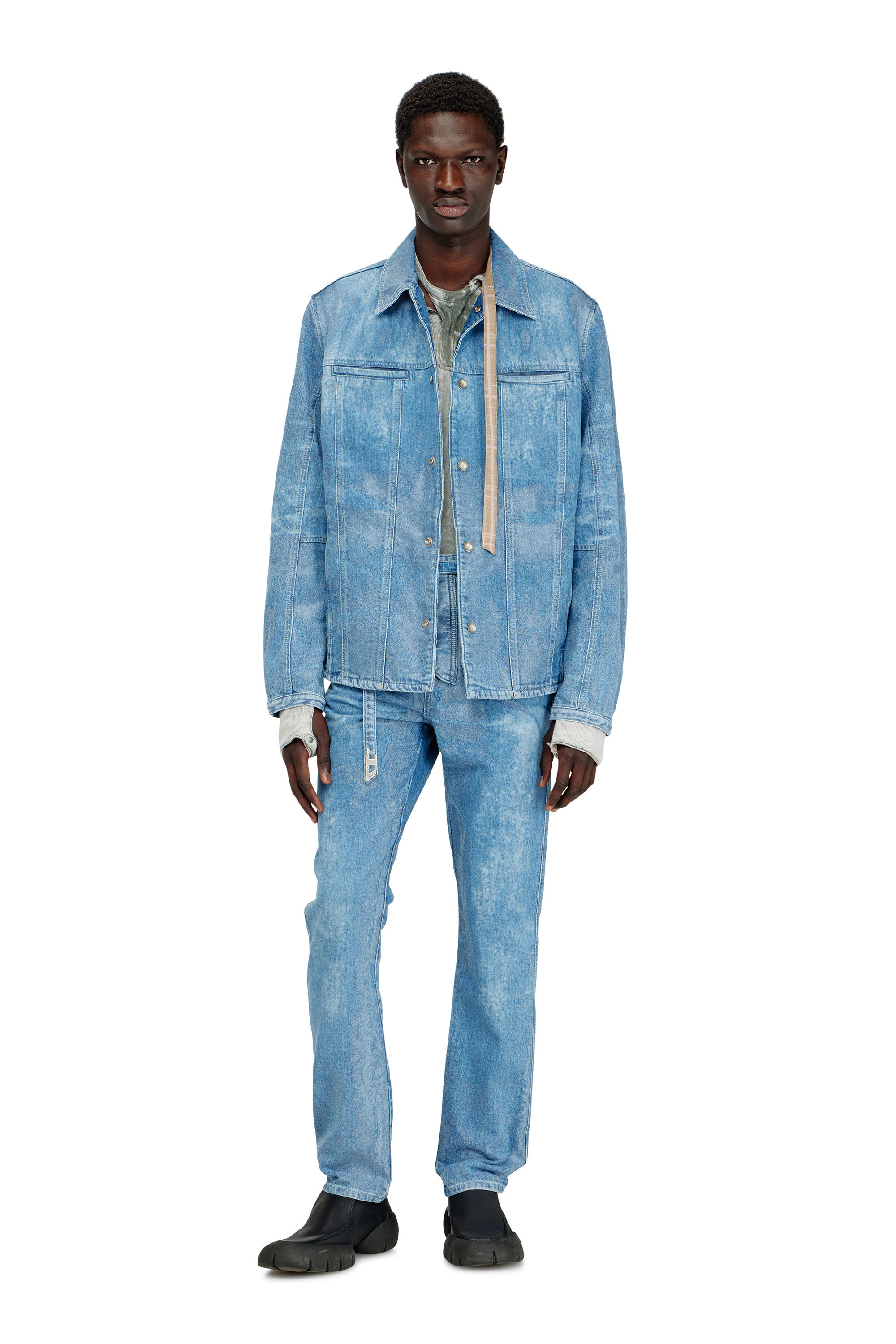 Diesel - D-SERON-FSI, Veste en denim satin&eacute; Homme in Bleu - 1