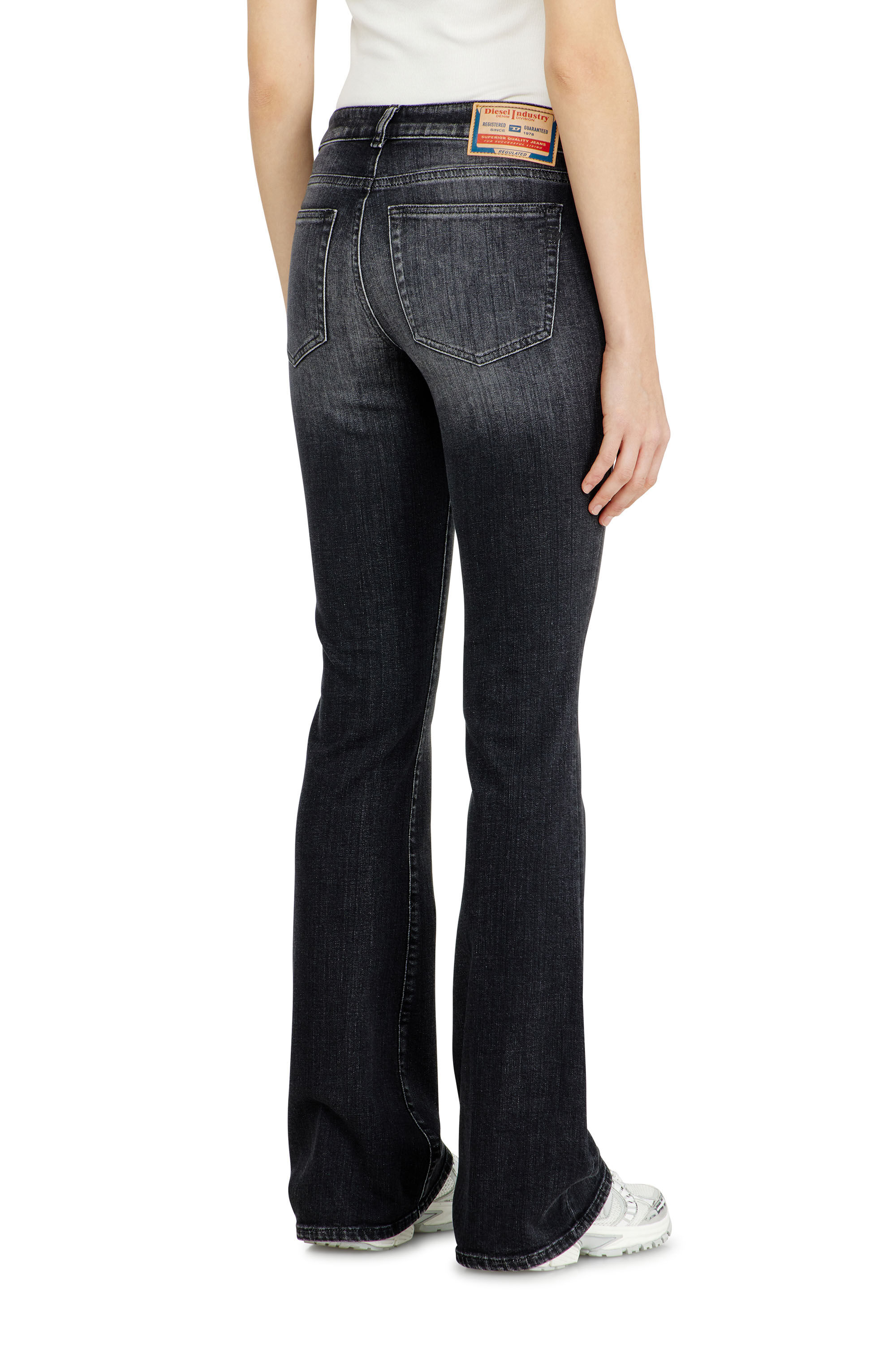 Diesel - Bootcut Jeans 1969 D-Ebbey 09L98 Femme, Noir/Gris fonc&eacute; - Image 5
