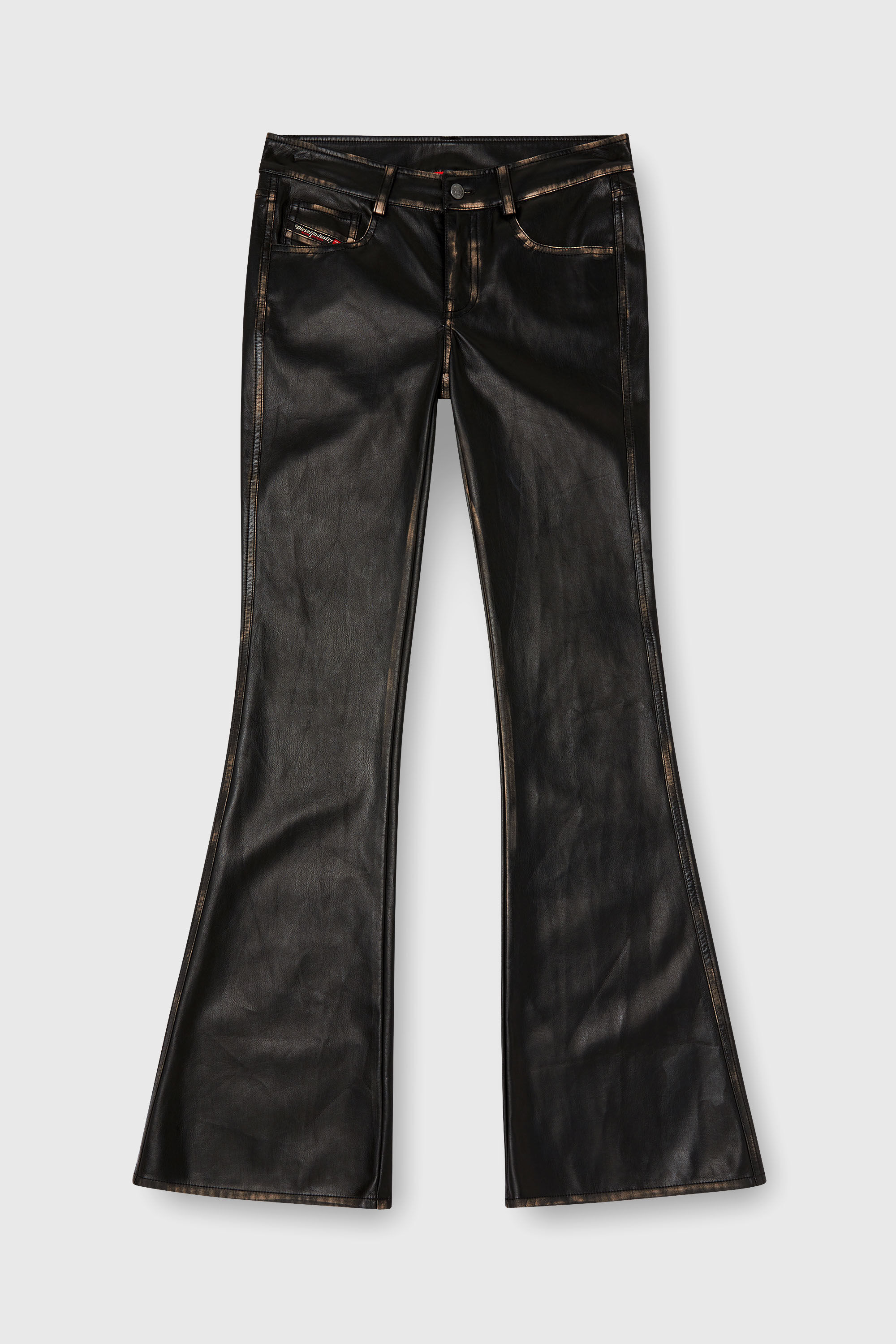 Diesel - P-STELLAR-Q1, Pantalon &agrave; cinq poches en simili cuir Femme in Noir - 2