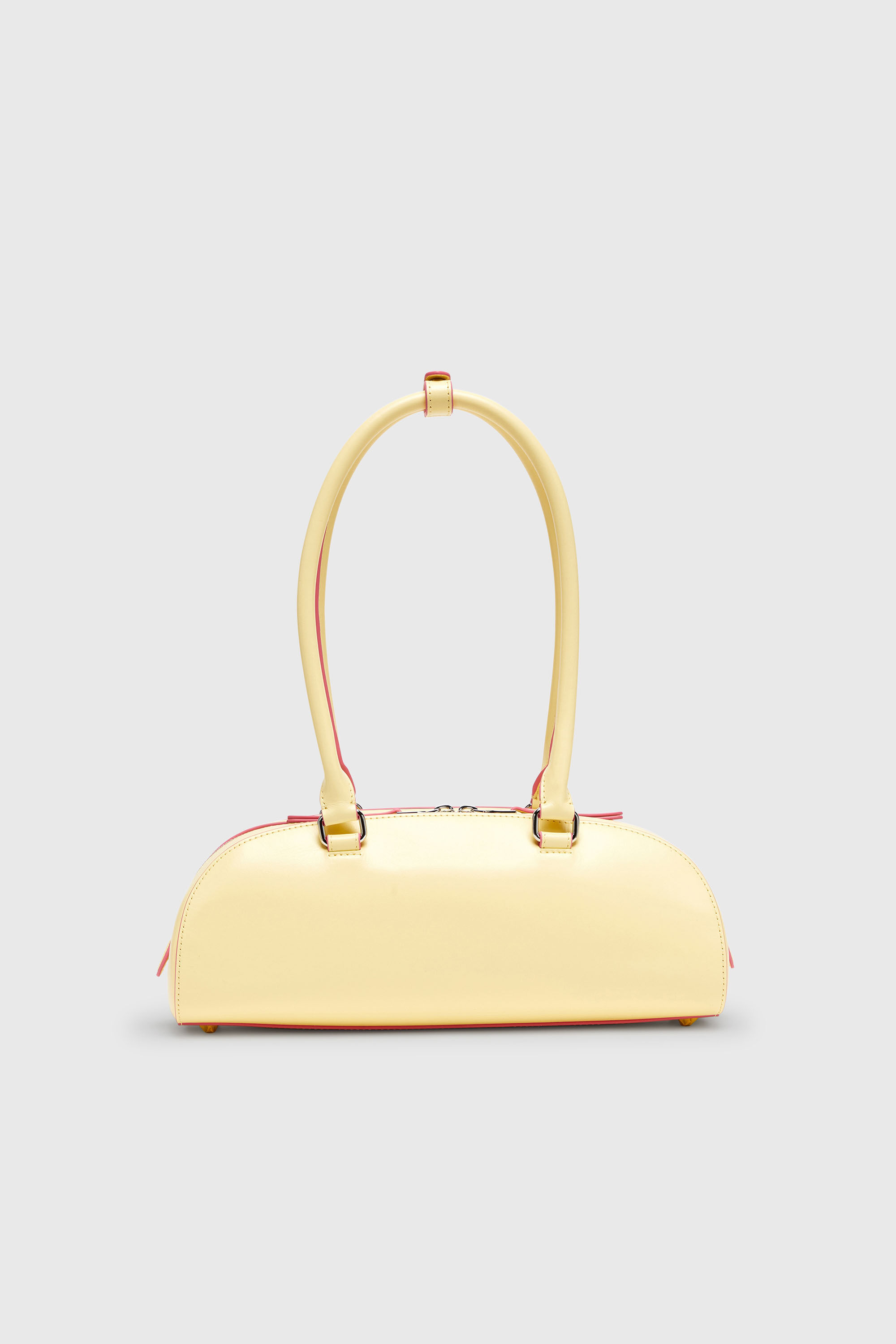 Diesel - 1DR DOME SHOULDER EW, 1DR Dome - Sac bowling allong&eacute; en cuir Femme in Jaune - 3