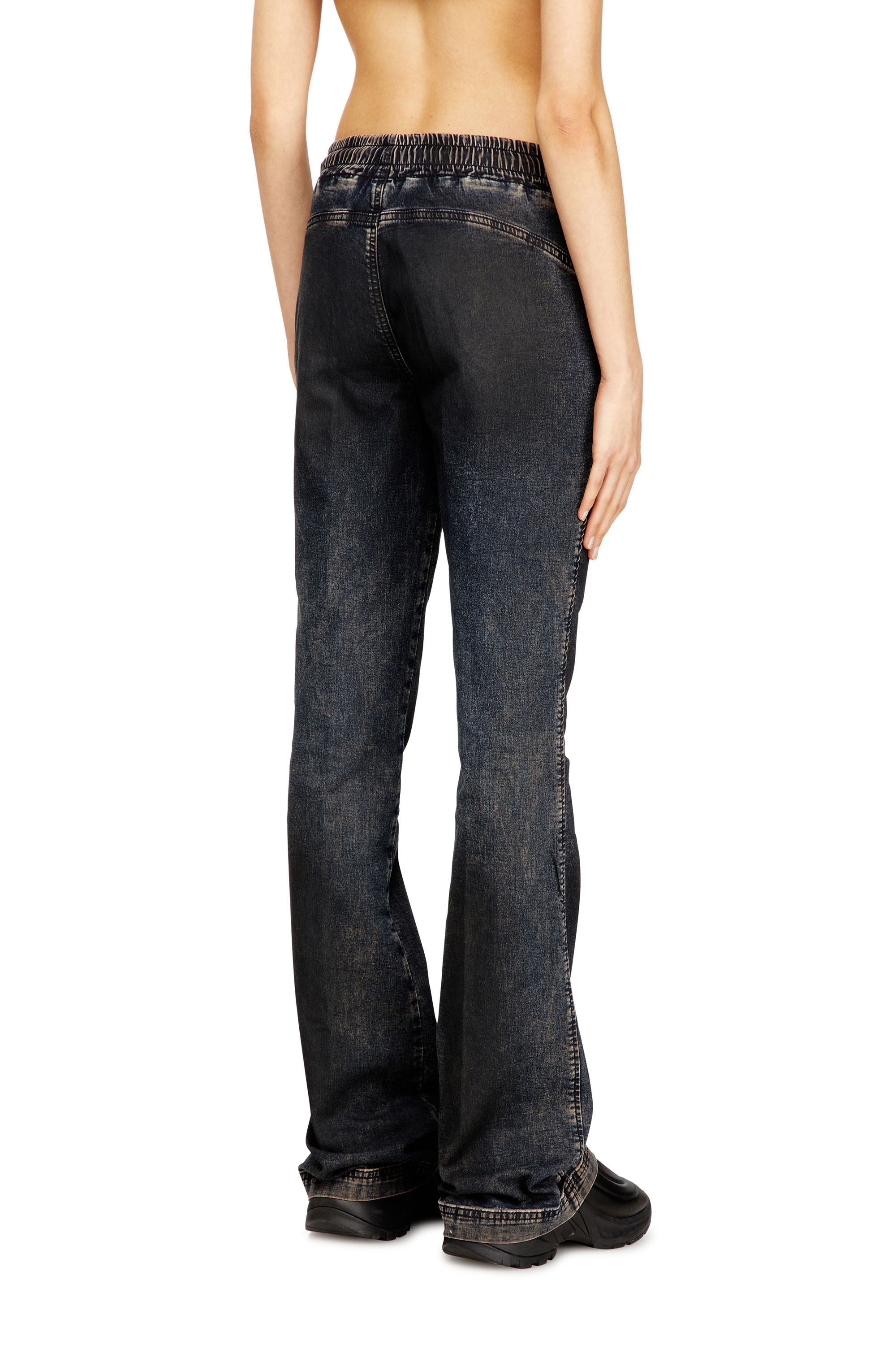 Diesel - Bootcut 2069 D-Ebbey Joggjeans® 09N64 Femme, Bleu Foncé - Image 3