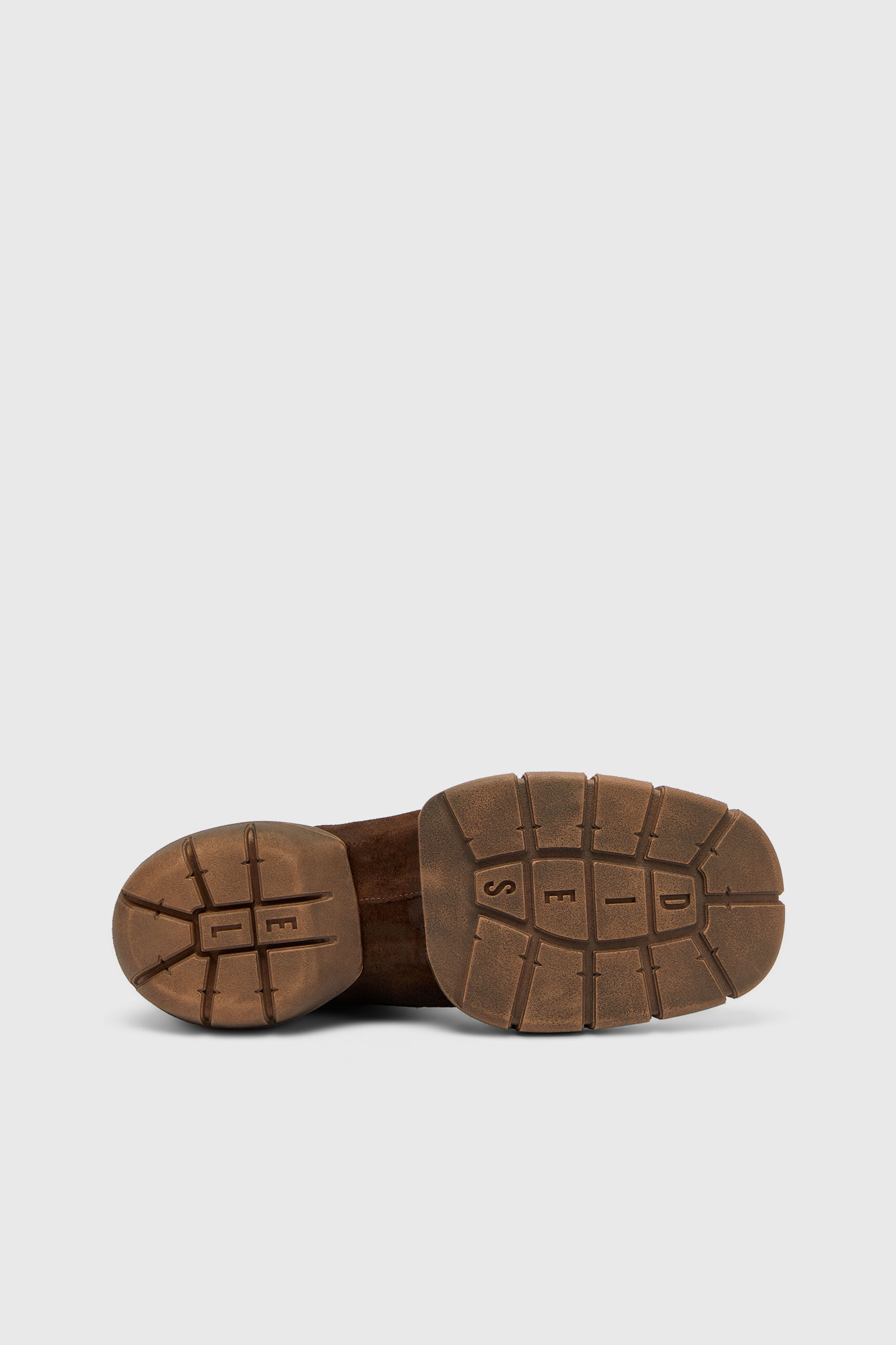 Diesel - D-MATHIEU CH, D-Mathieu - Bottines en su&egrave;de avec semelle en caoutchouc Homme in Marron - 5