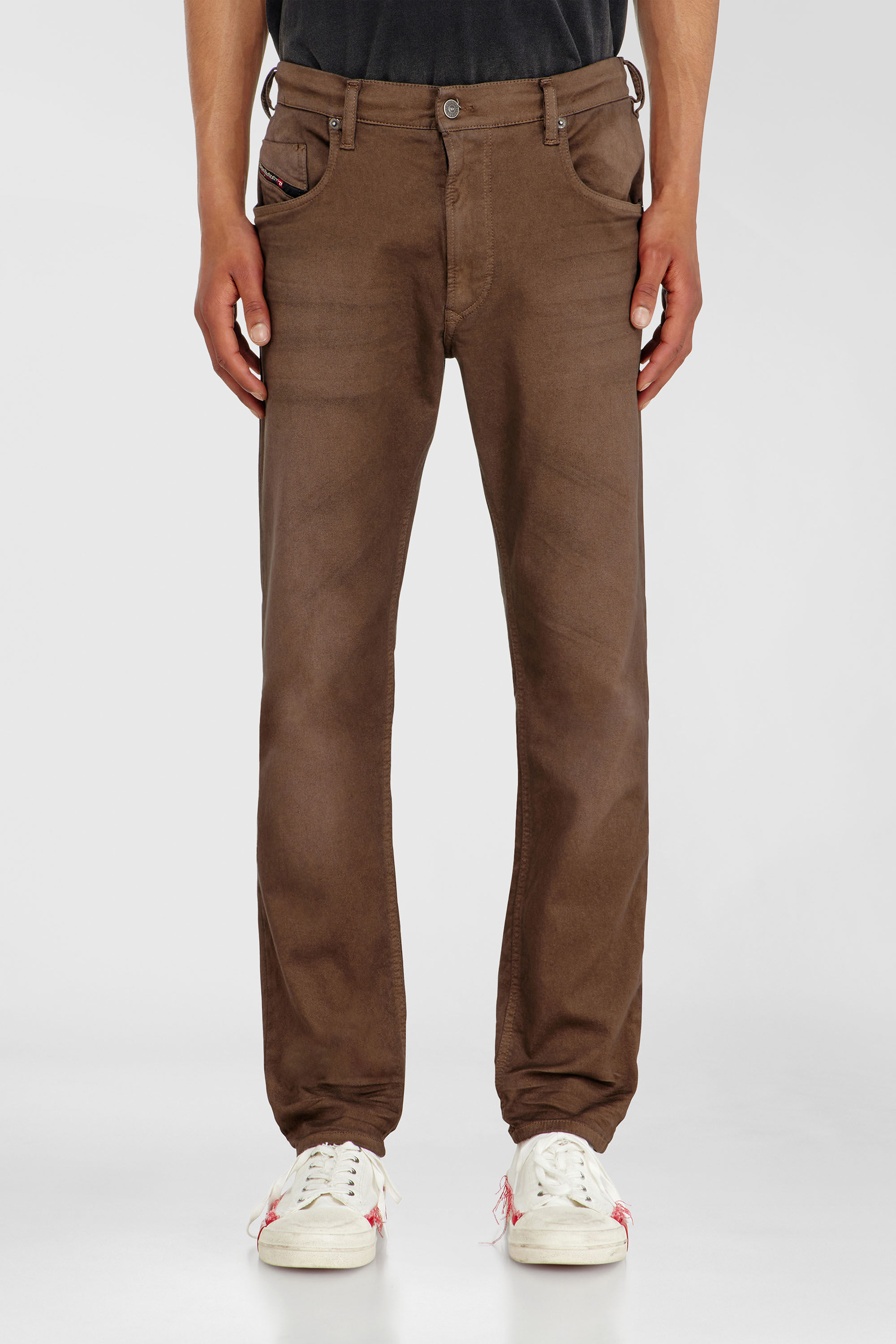 Diesel - Regular 2032 D-Krooley-BW Joggjeans&reg; 0670M Homme, Marron - Image 2