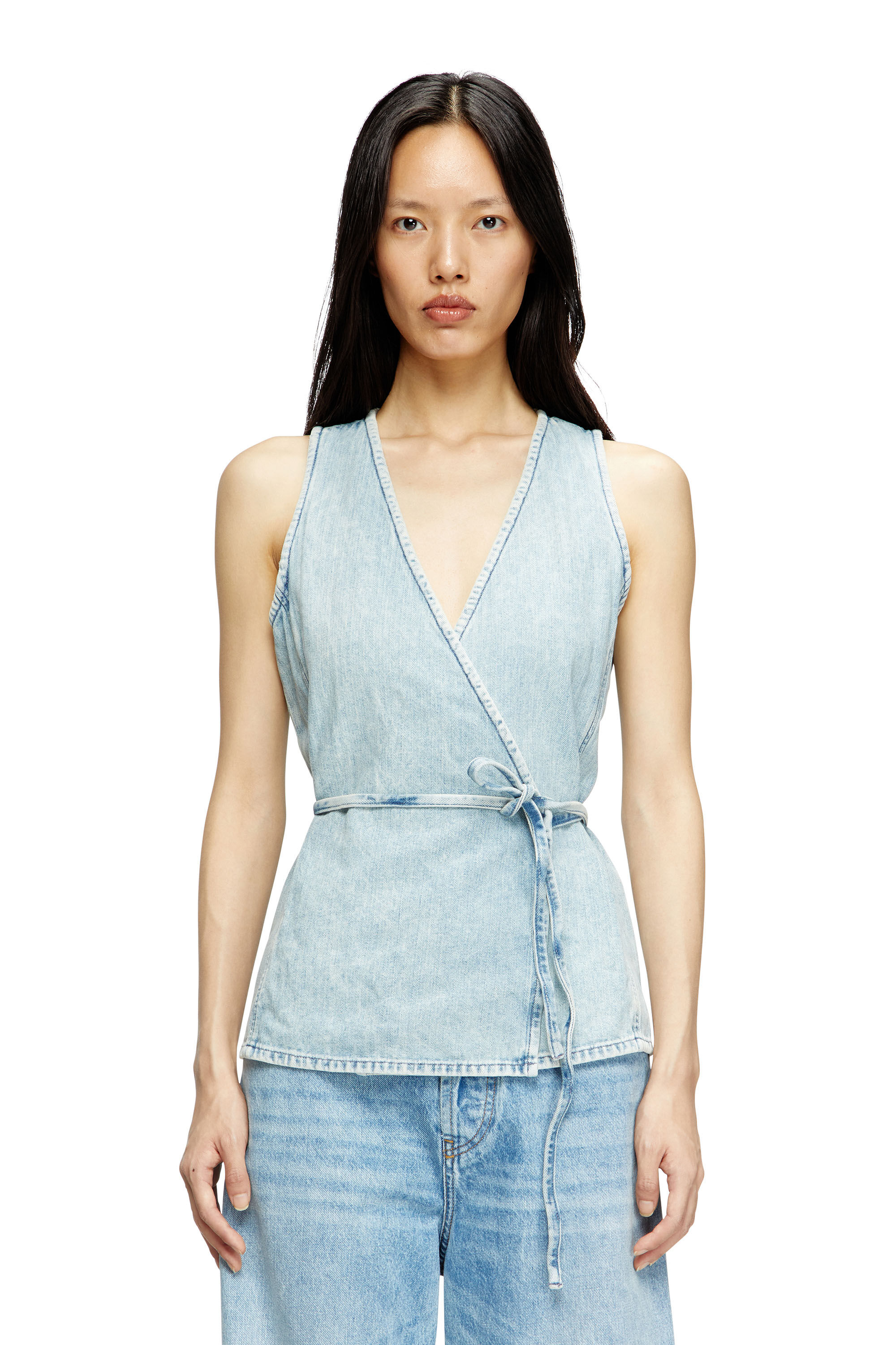 Diesel - DE-VERN, Top enveloppant en denim à chevrons Femme in Bleu - 3