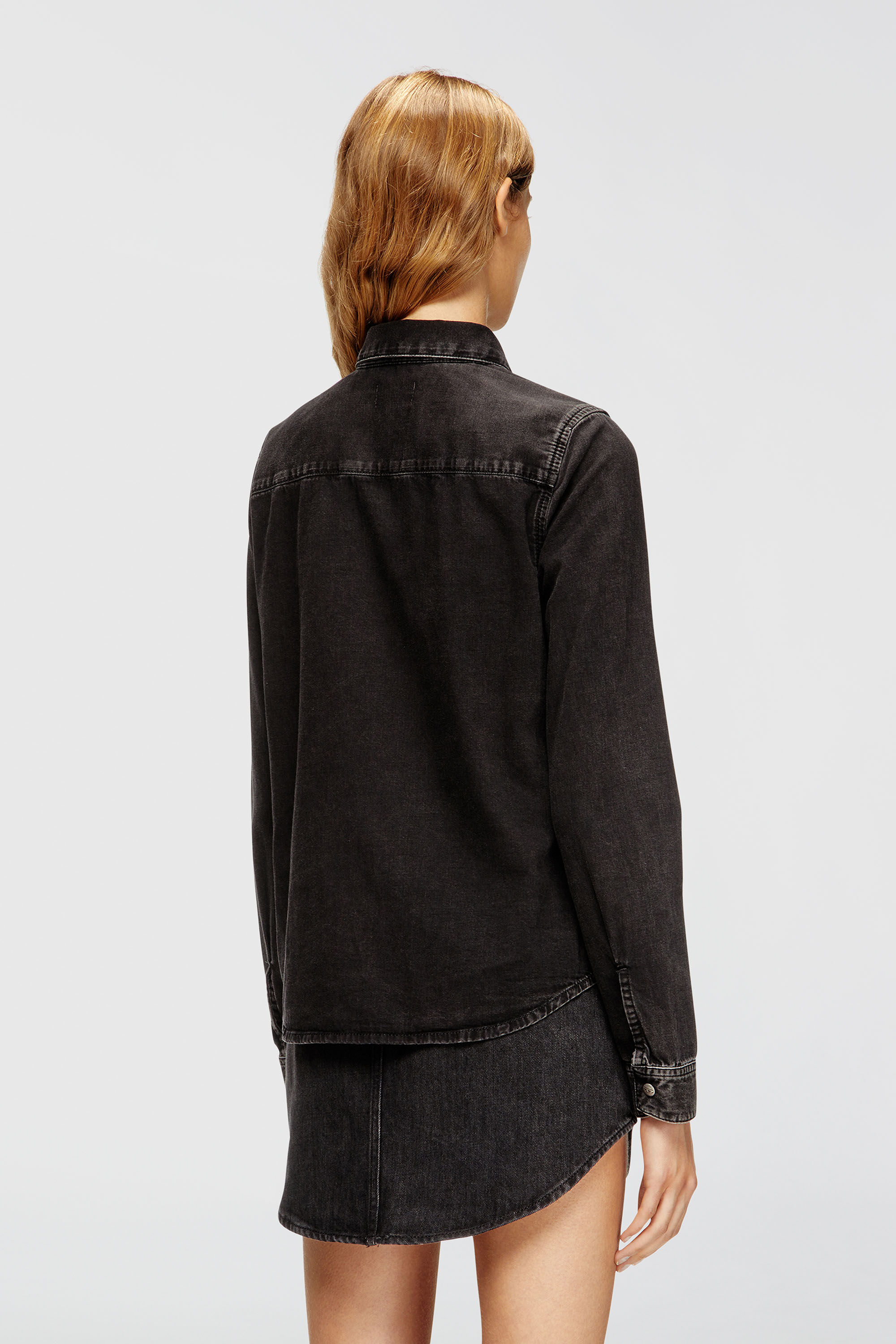 Diesel - DE-EAZY, Chemise en denim avec coutures contrast&eacute;es. Femme in Noir - 4