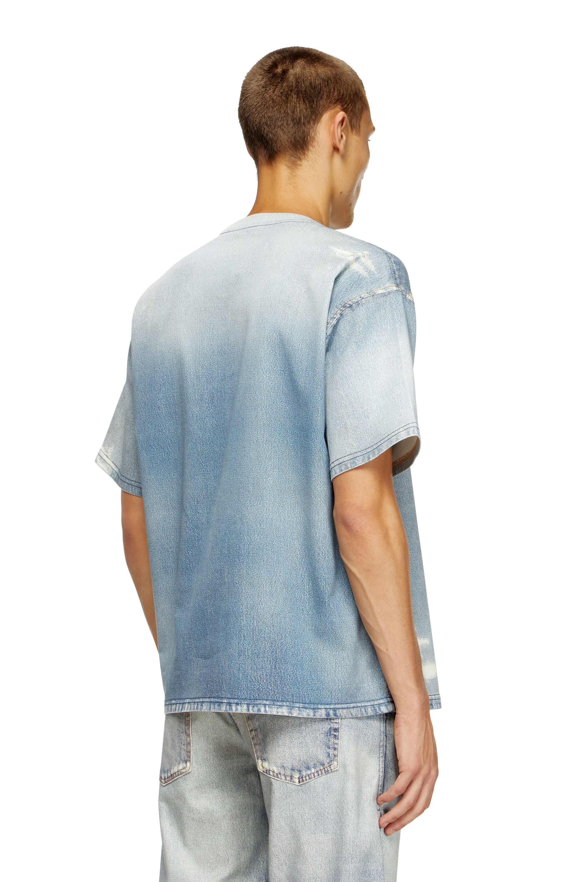 Diesel - D-BOX JOGG, T-shirt en tissu JoggJeans imprimé effet blanchi Homme in Bleu - 3