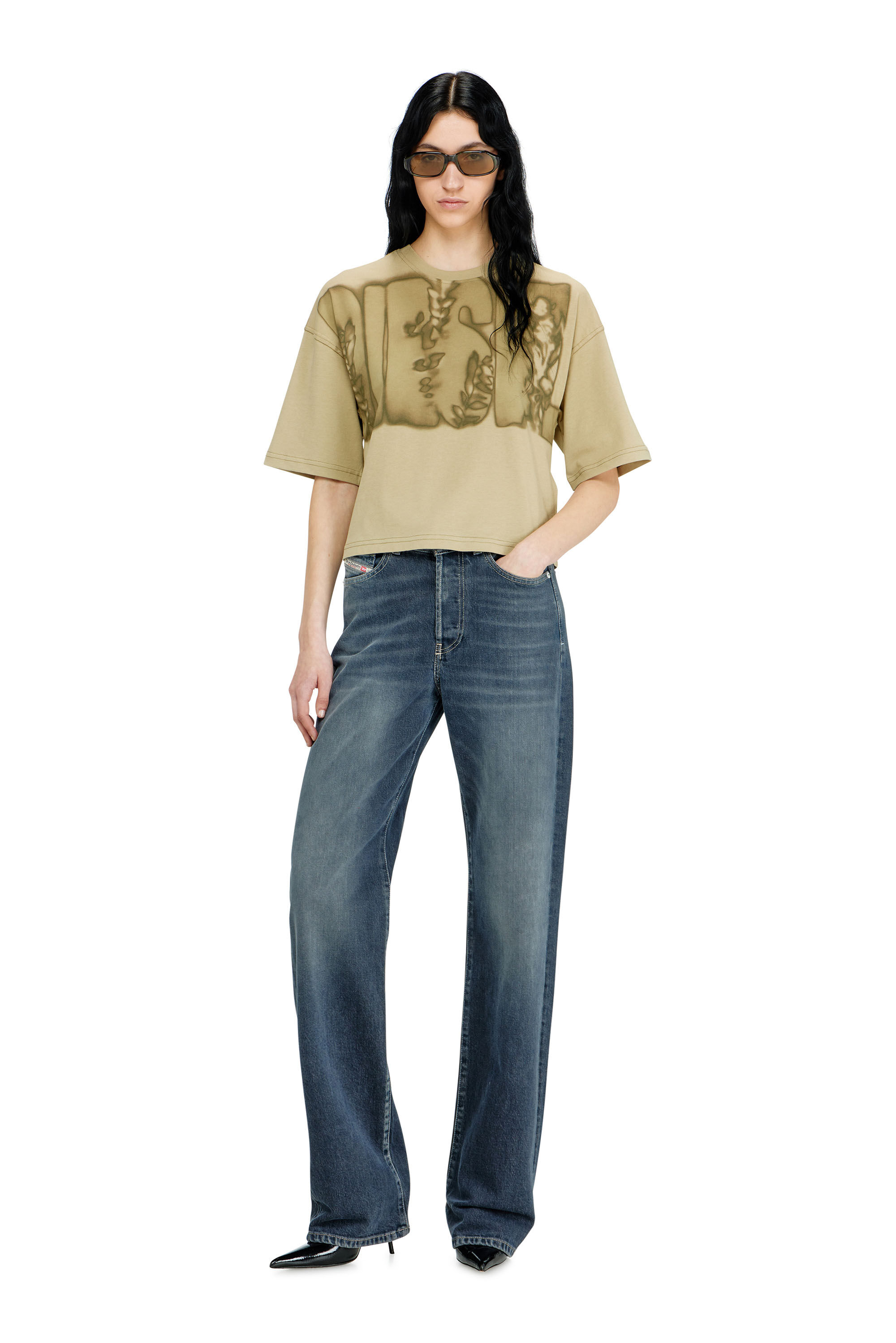 Diesel - T-CROPYN-AA1, T-shirt courte avec impression num&eacute;rique Femme in ToBeDefined - 1