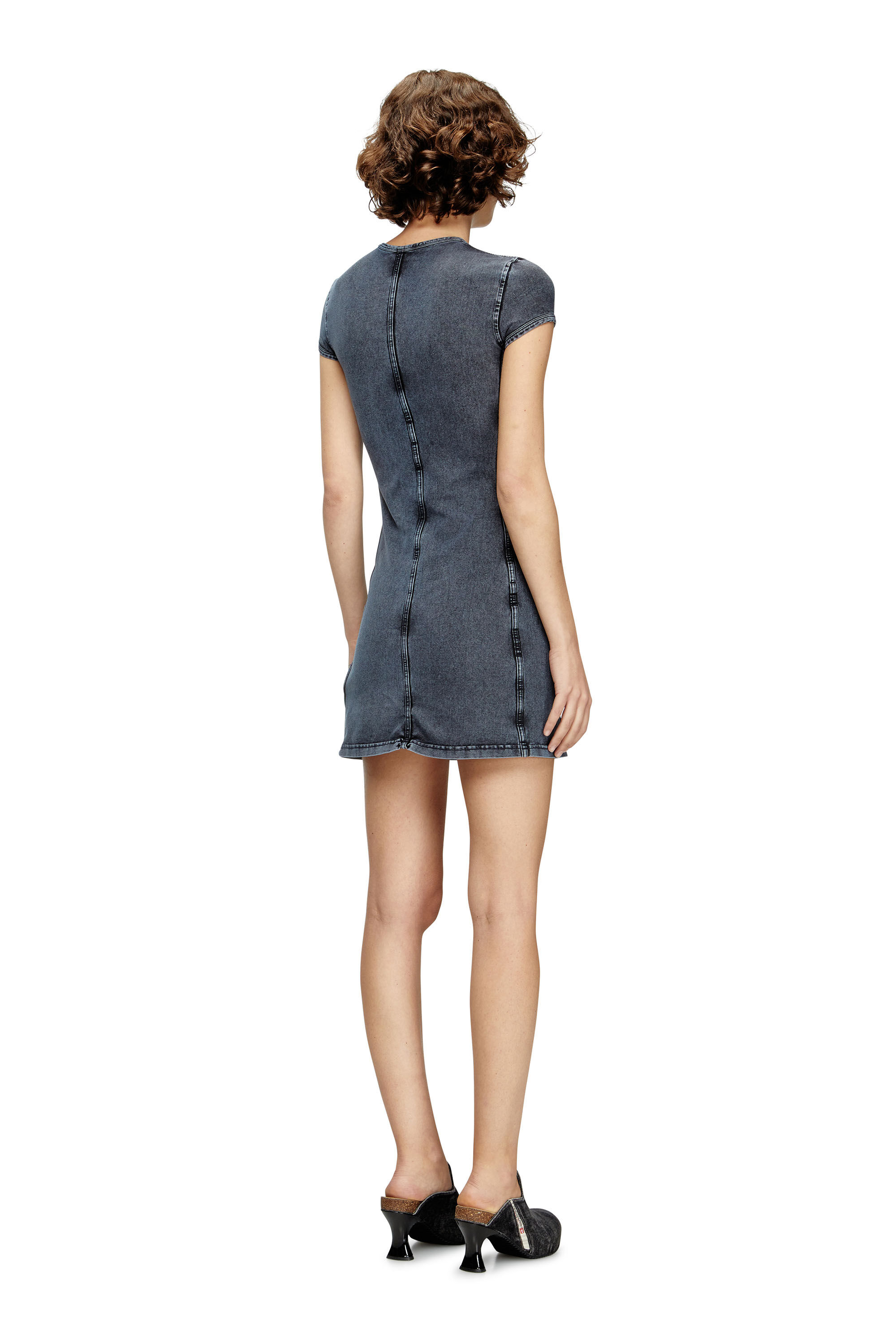 Diesel - D-CUPSLEEVES, Mini-robe en jersey effet denim Femme in Bleu - 4